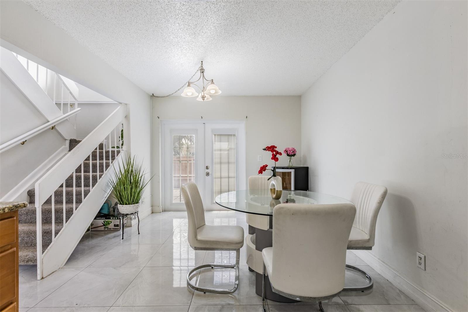 ROSEMOUNT VILLAGE UNIT 1 - Residential