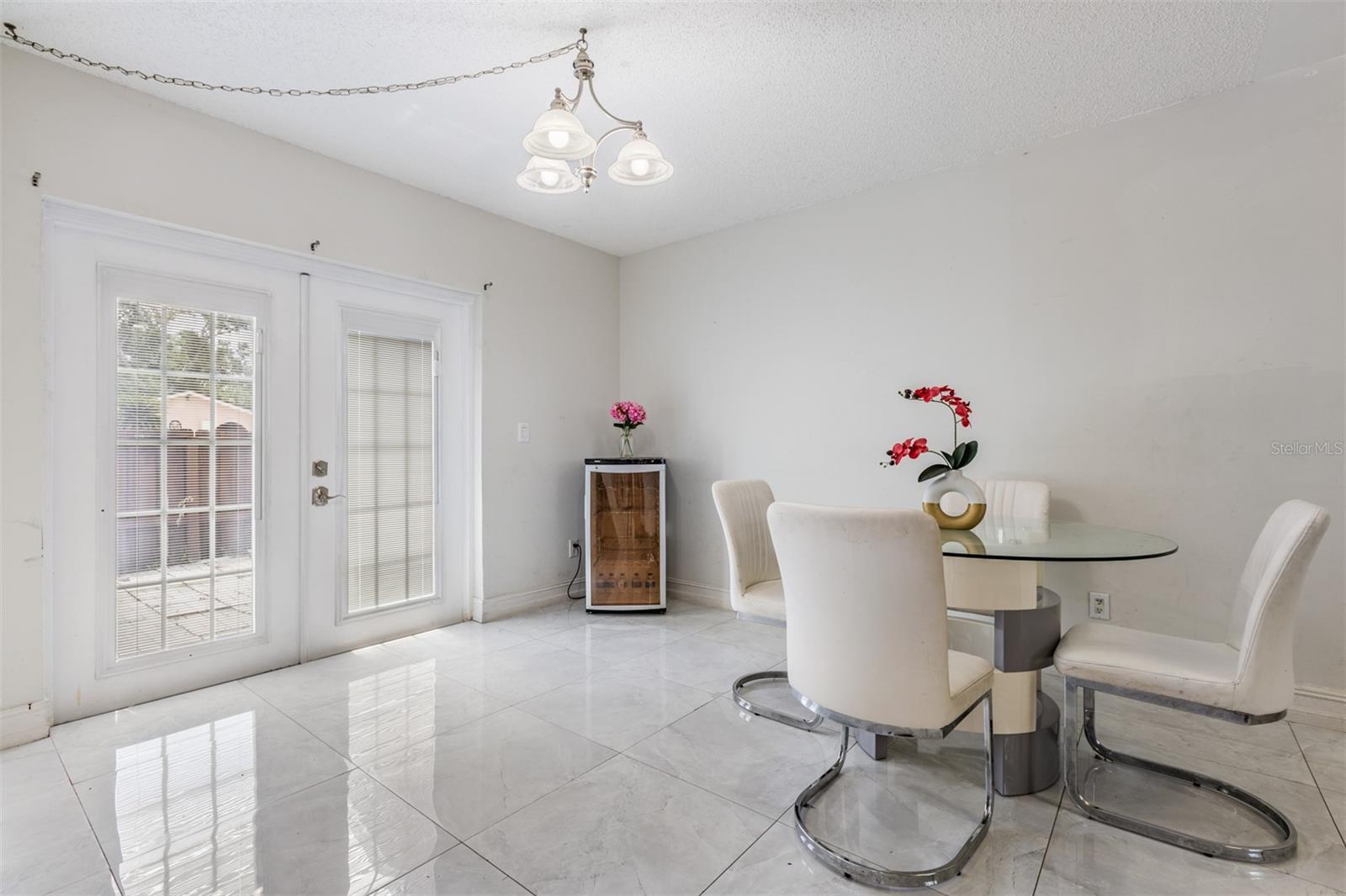 ROSEMOUNT VILLAGE UNIT 1 - Residential