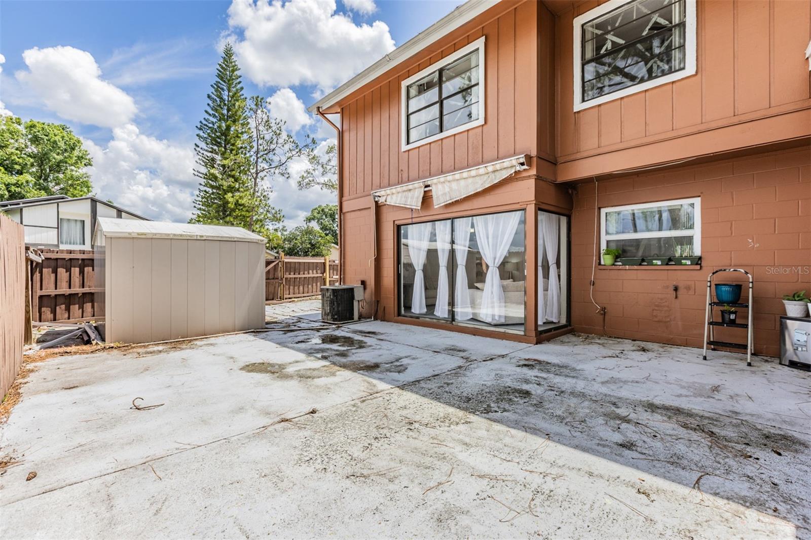 ROSEMOUNT VILLAGE UNIT 1 - Residential