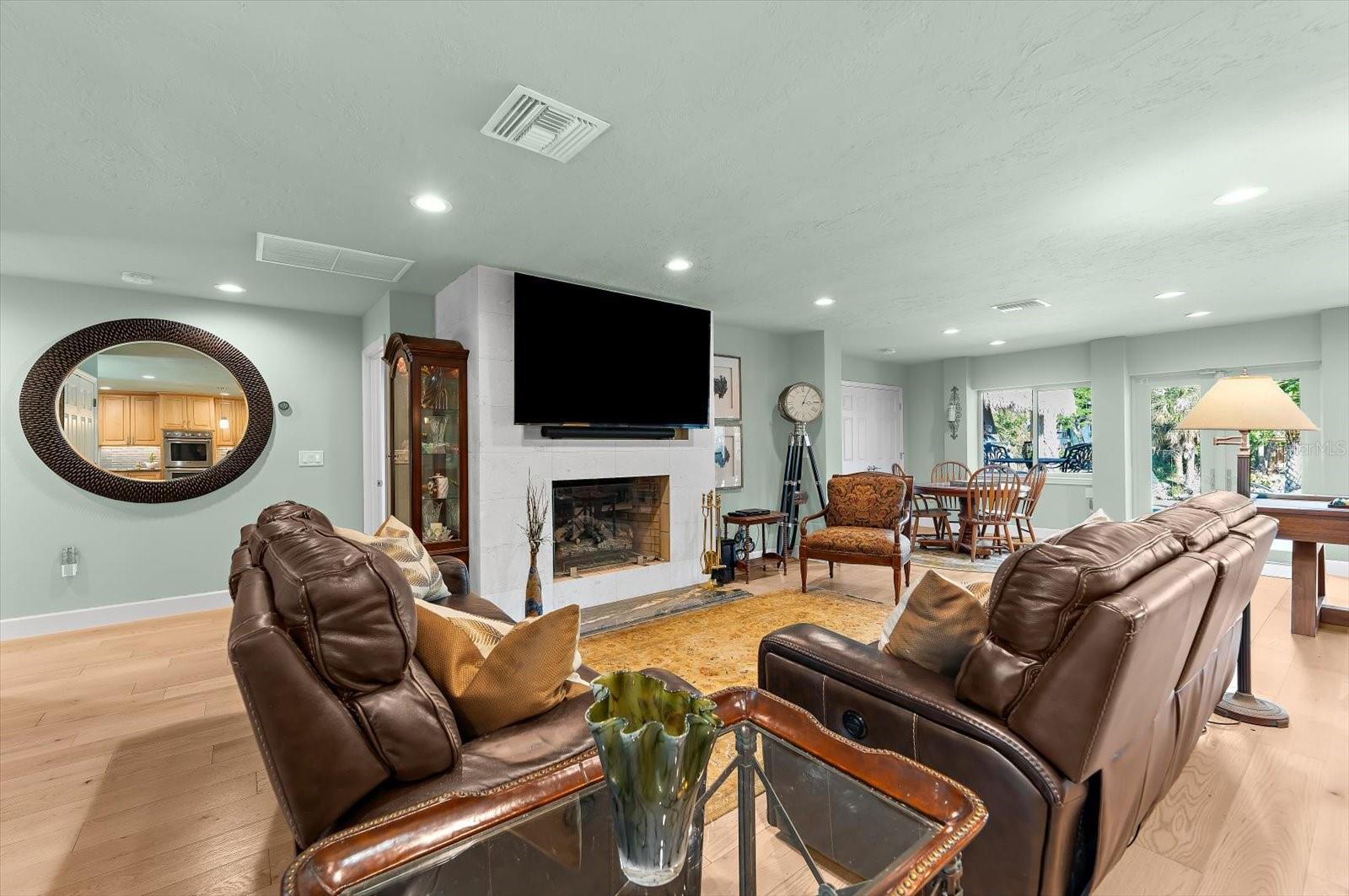 LAKE RITTWOOD - Residential