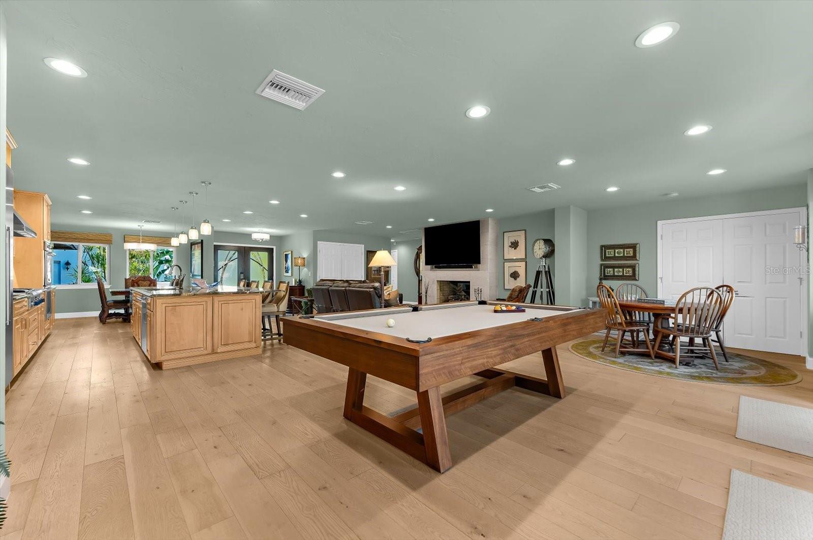 LAKE RITTWOOD - Residential