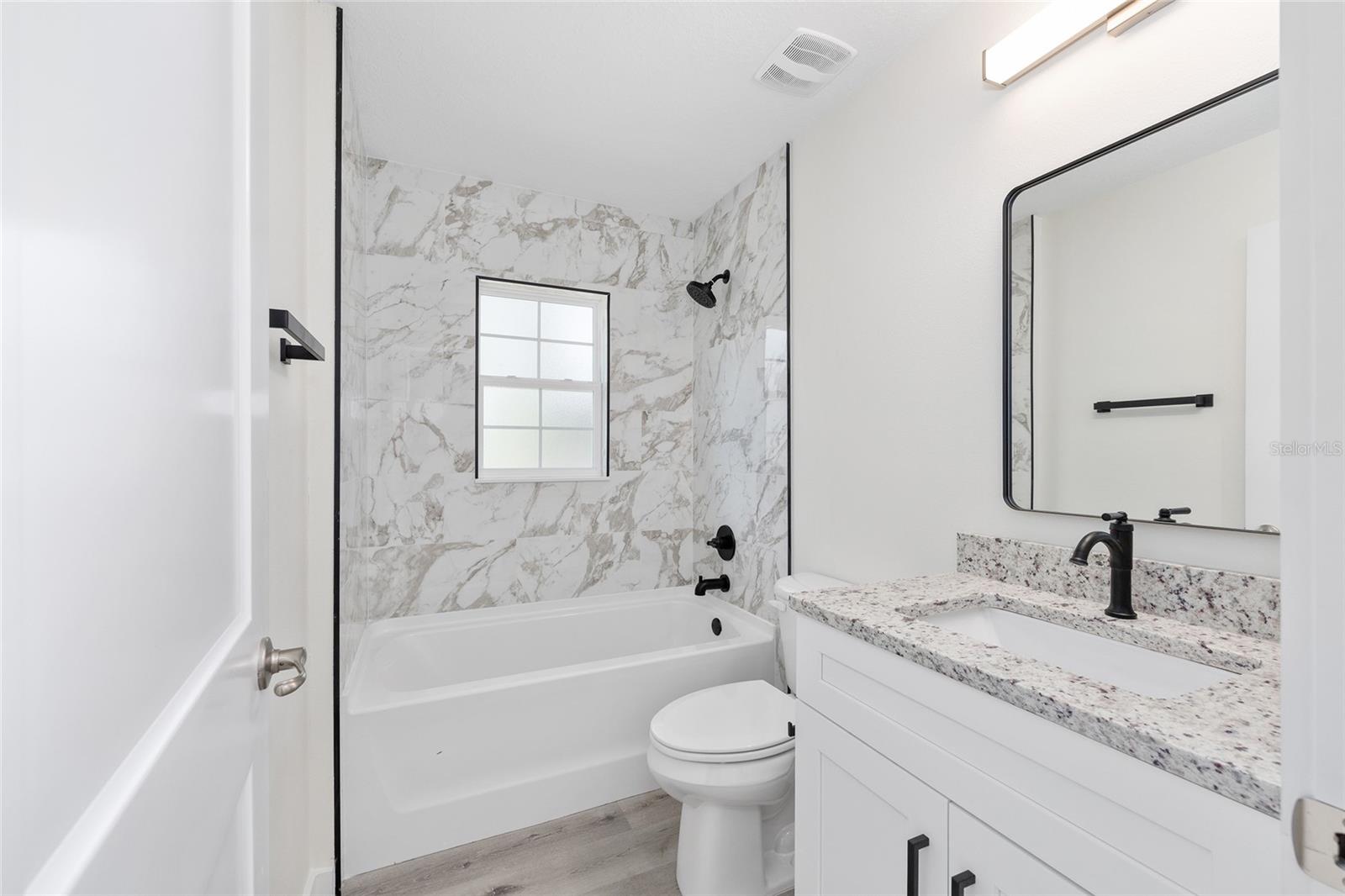 CITRUS SPGS UNIT 11 - Residential