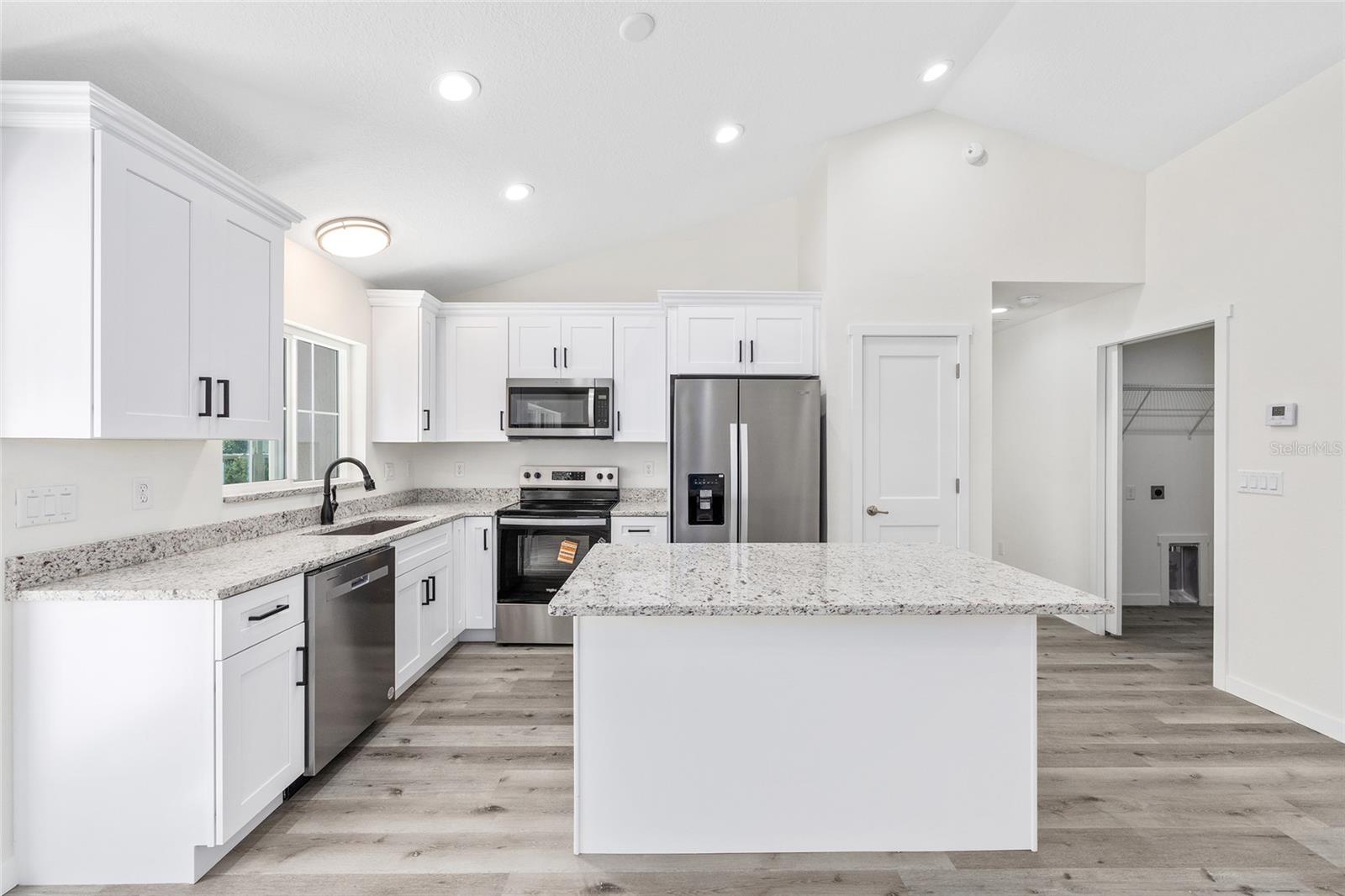 CITRUS SPGS UNIT 11 - Residential