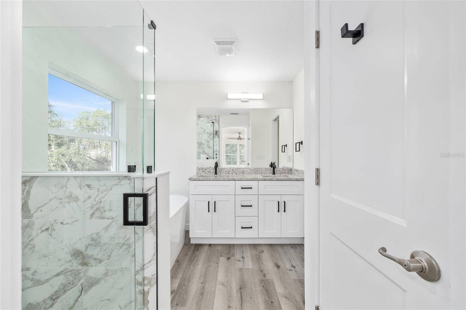 CITRUS SPGS UNIT 11 - Residential