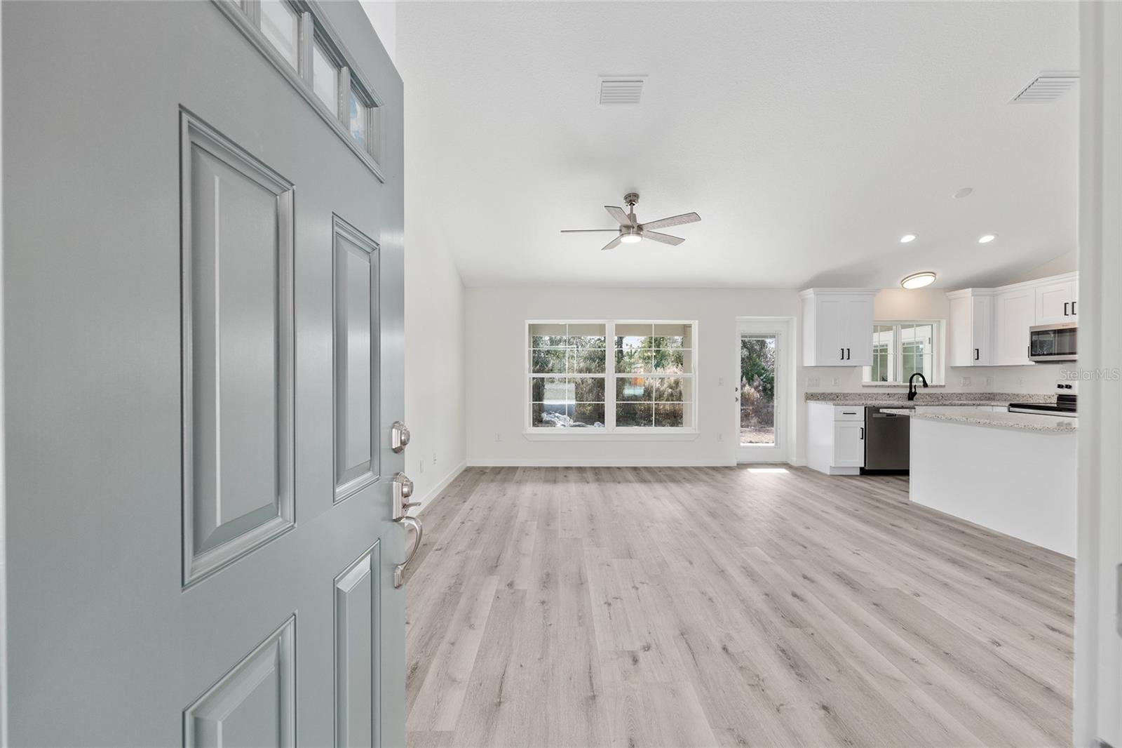 CITRUS SPGS UNIT 11 - Residential