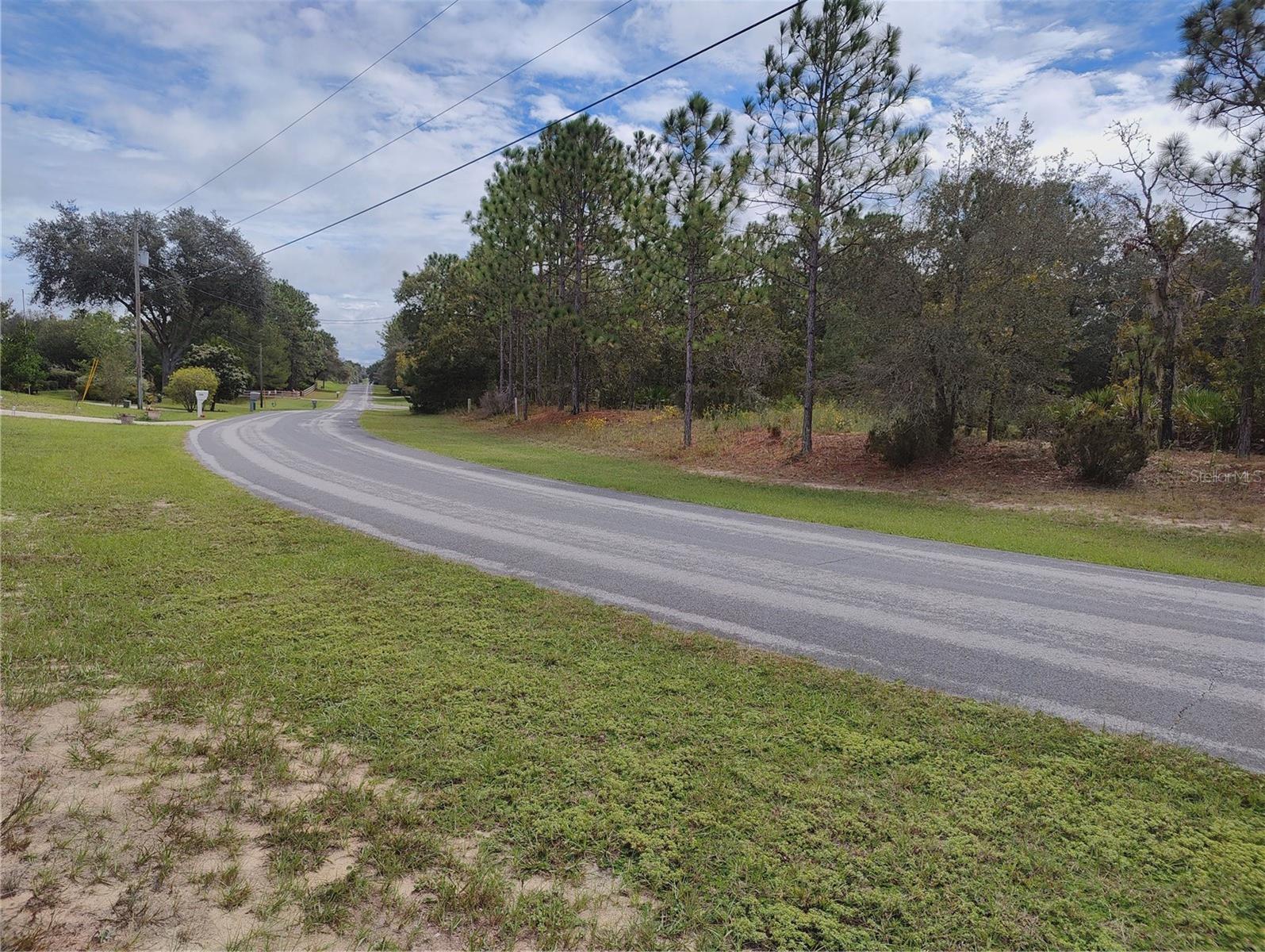 PINE RIDGE UNIT 03 - Land