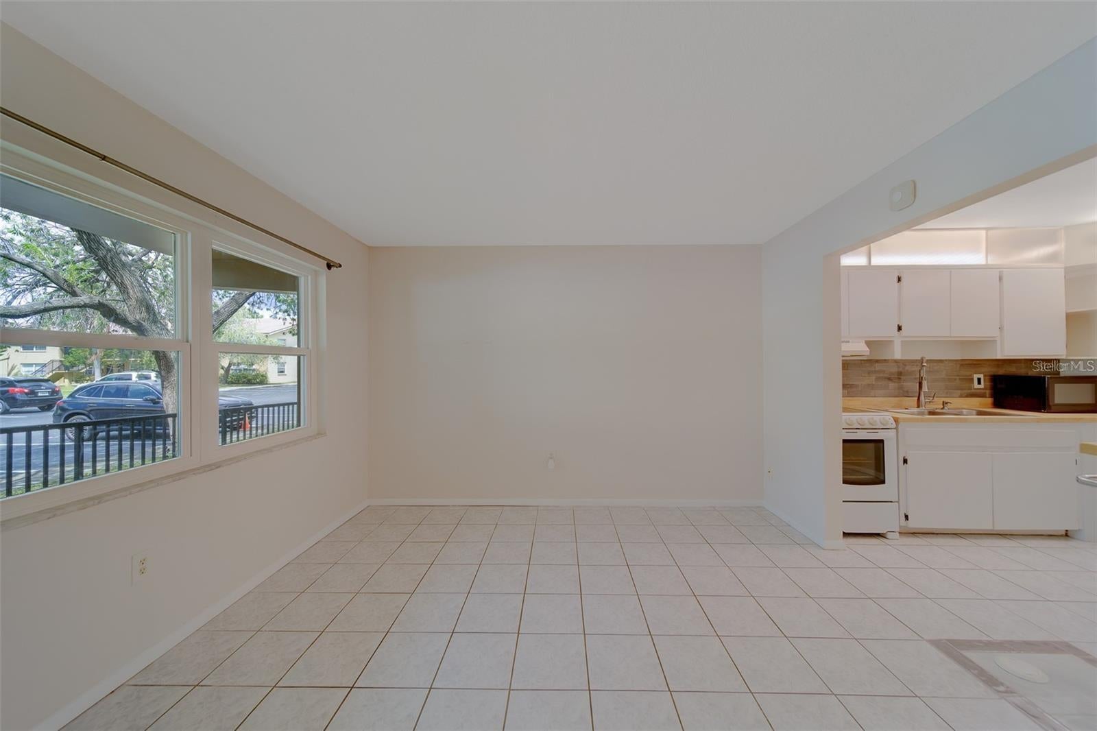 2500 HARN BOULEVARD F12