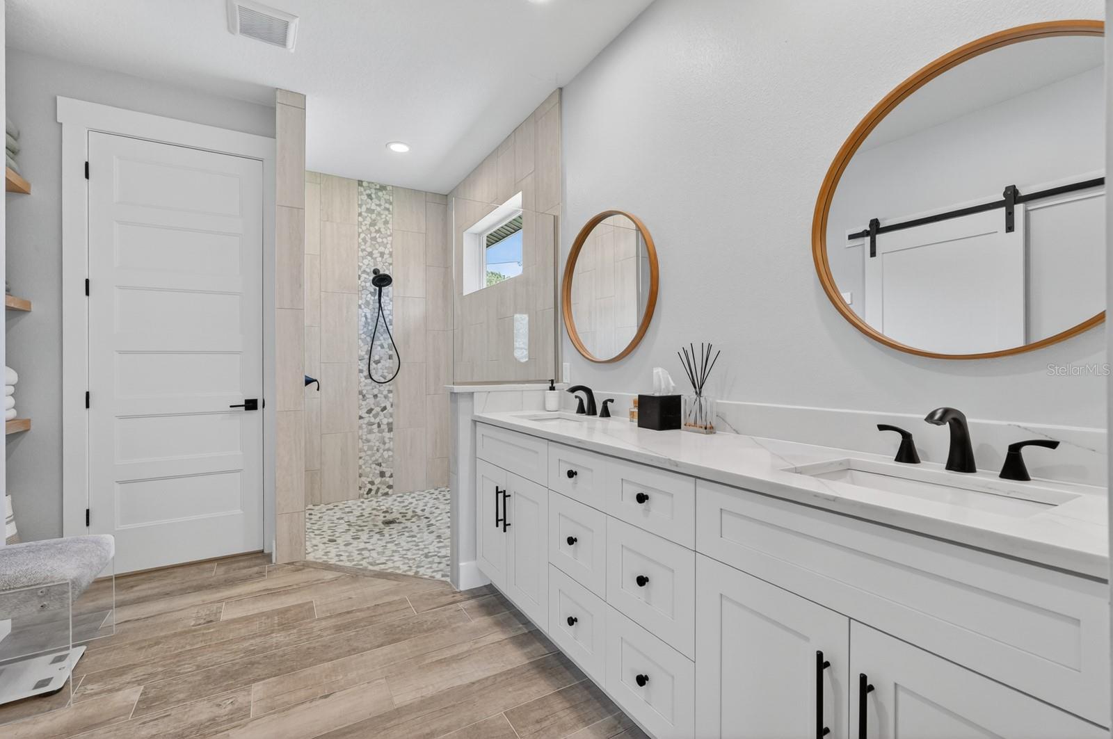 CORBIN PARK - Residential