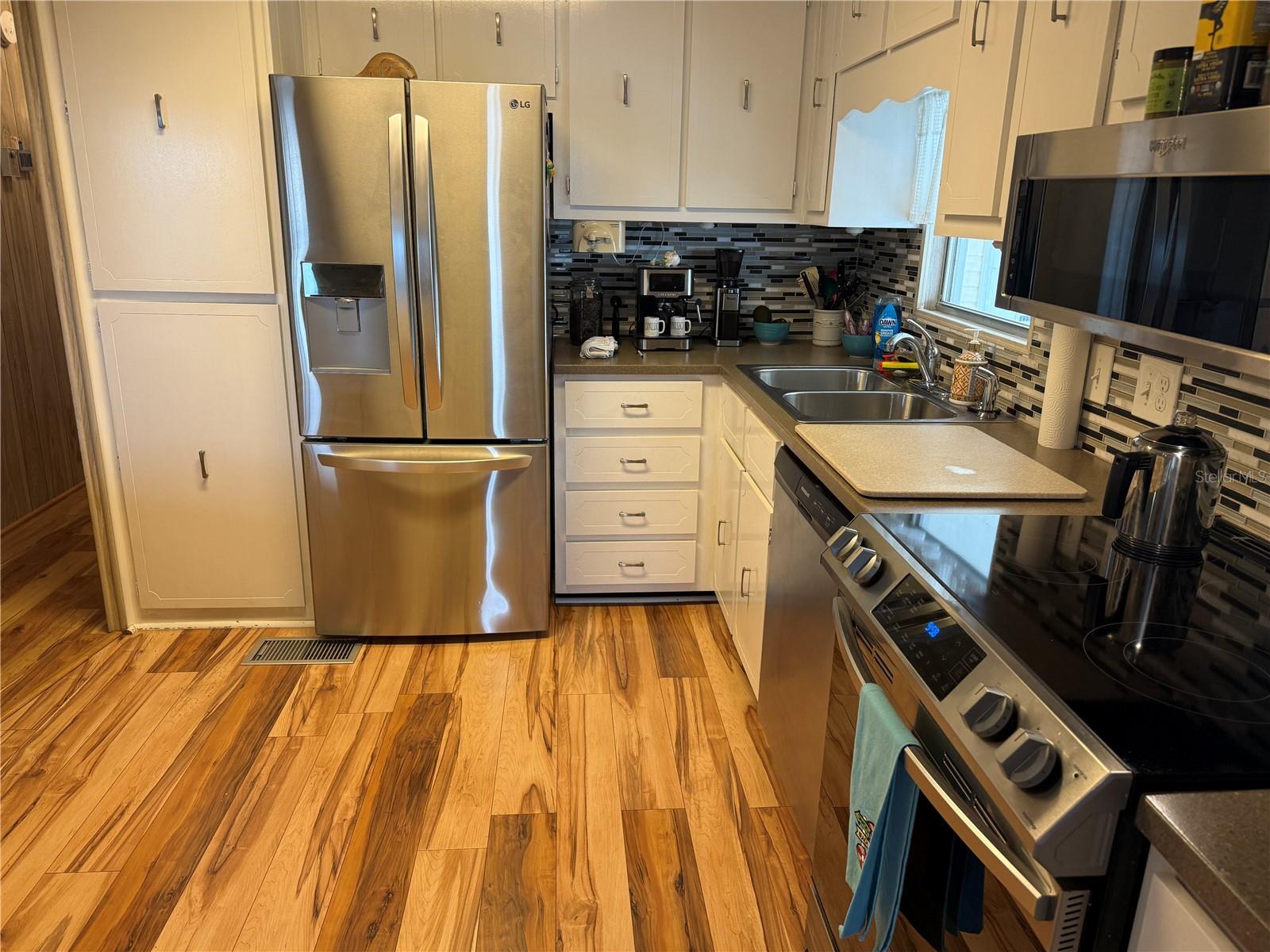 JAPANESE GARDENS MHP - Residential