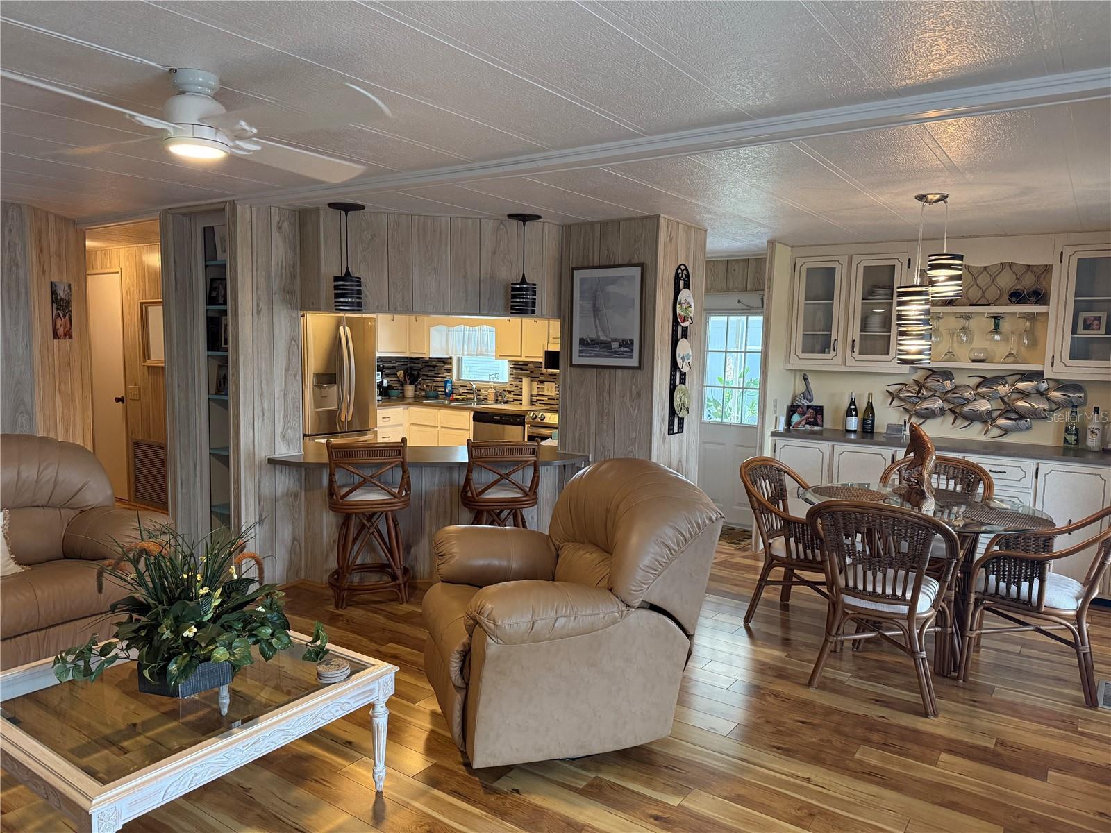 741 IRIS DRIVE Venice