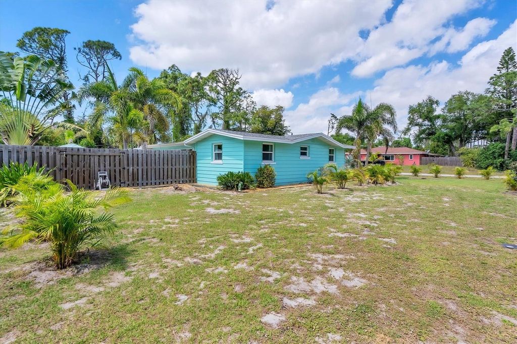 Photo of 401 Leach Street, Englewood, FL 34223 (MLS # D6143010)