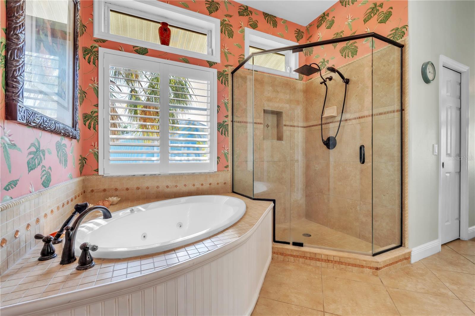 LUANA ISLES 1ST ADD - Residential