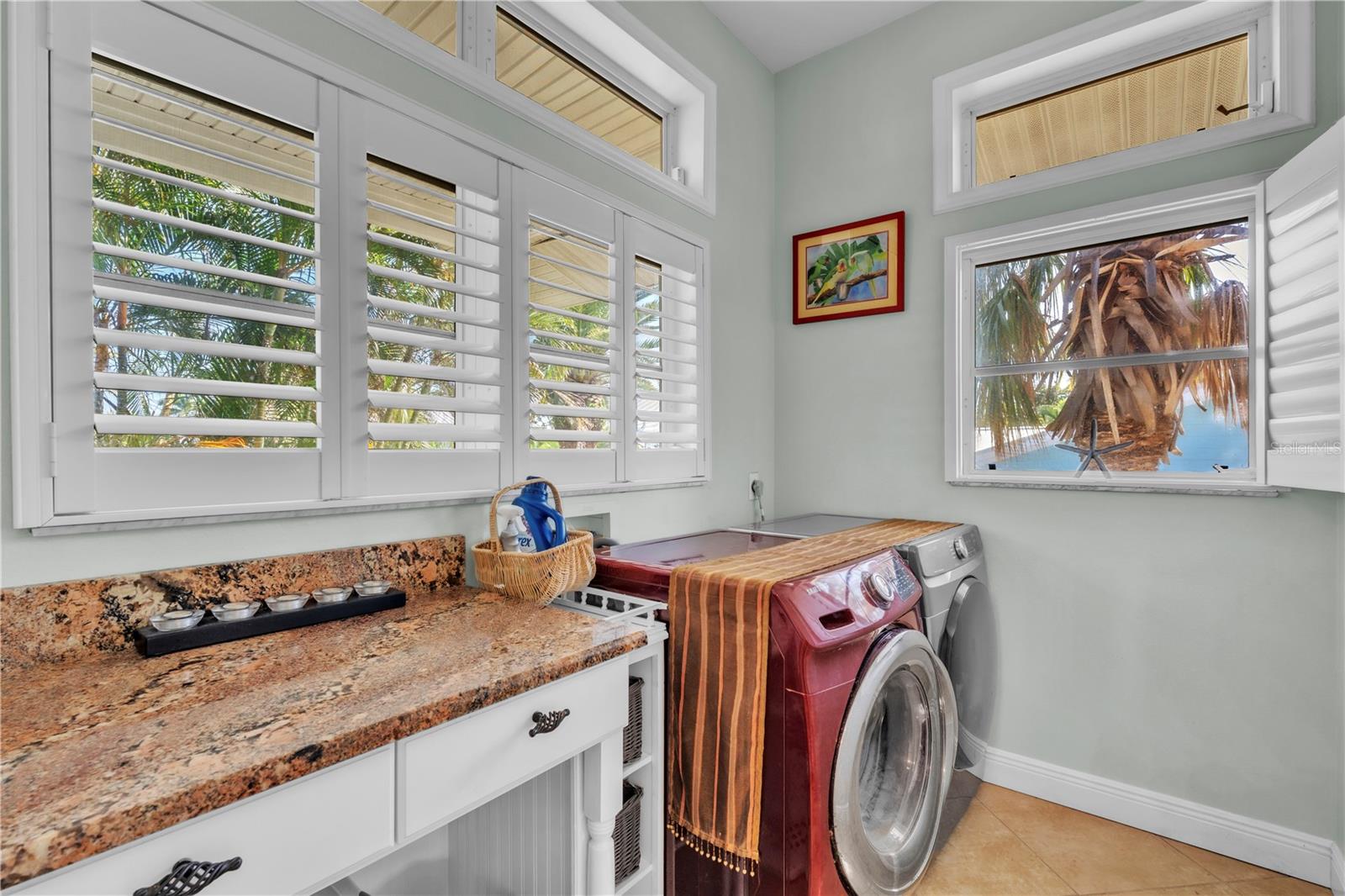 LUANA ISLES 1ST ADD - Residential