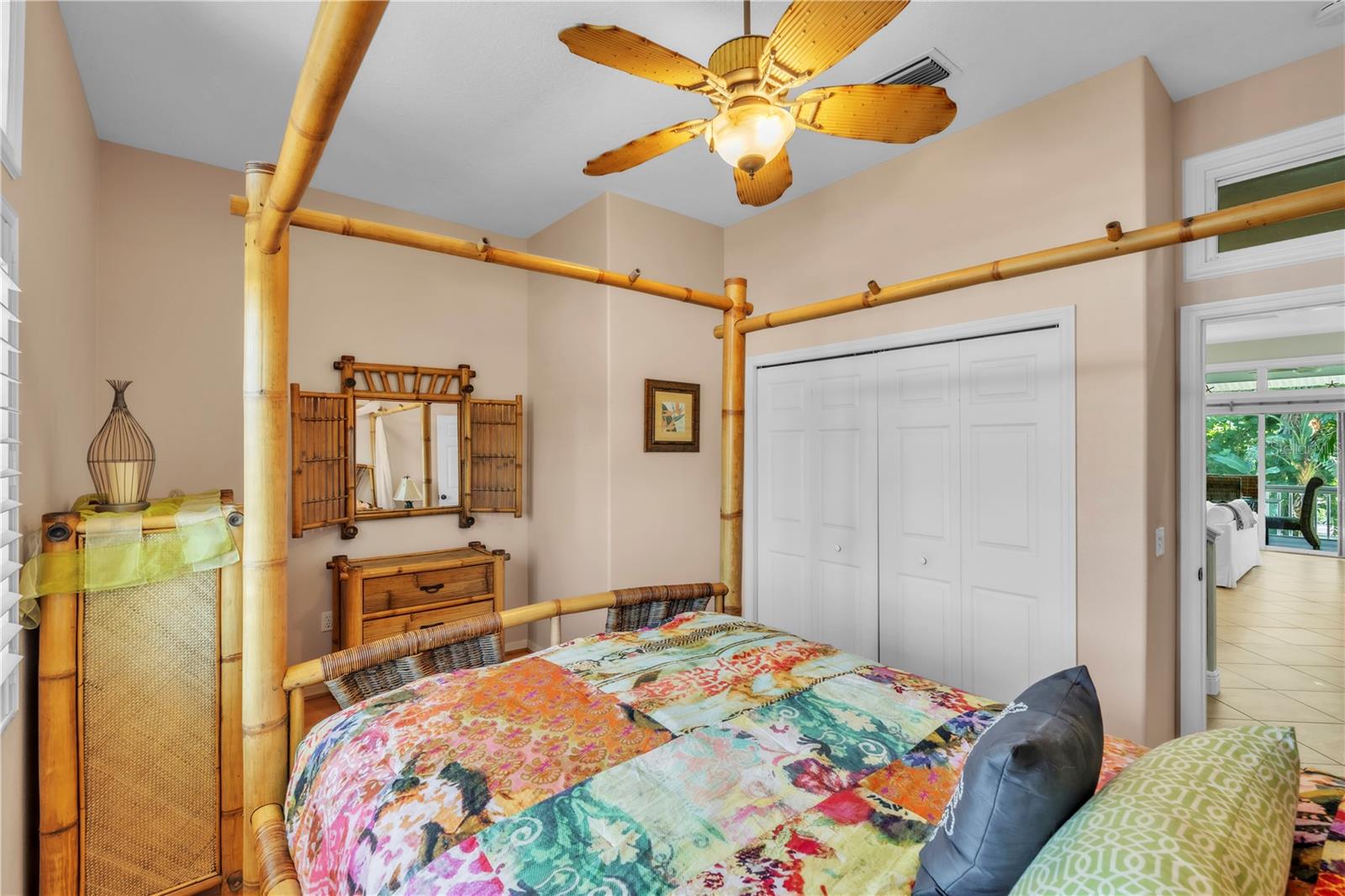 LUANA ISLES 1ST ADD - Residential