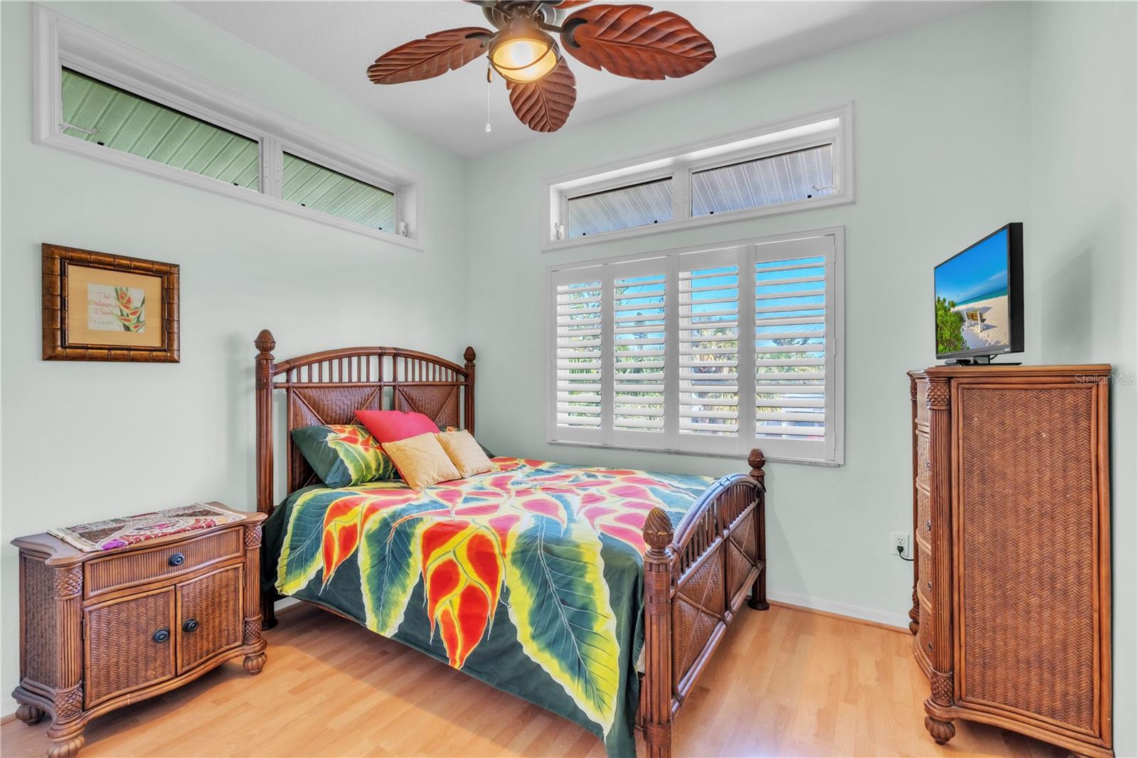 LUANA ISLES 1ST ADD - Residential