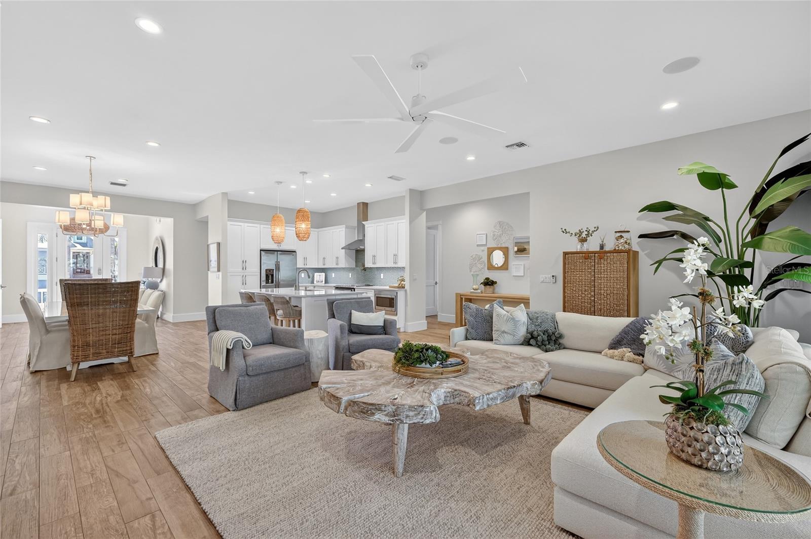 SEABREEZE - Residential