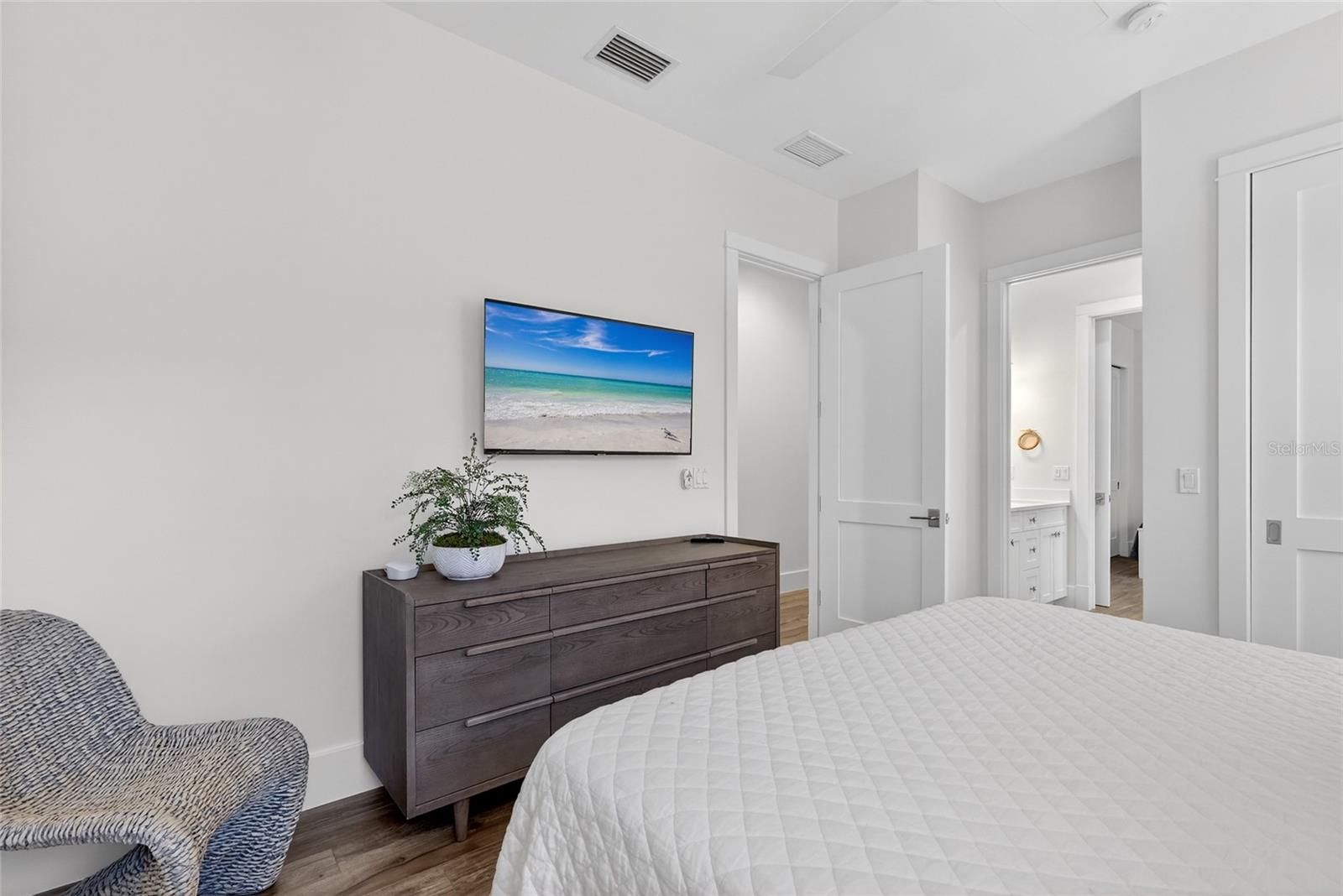 SEABREEZE - Residential