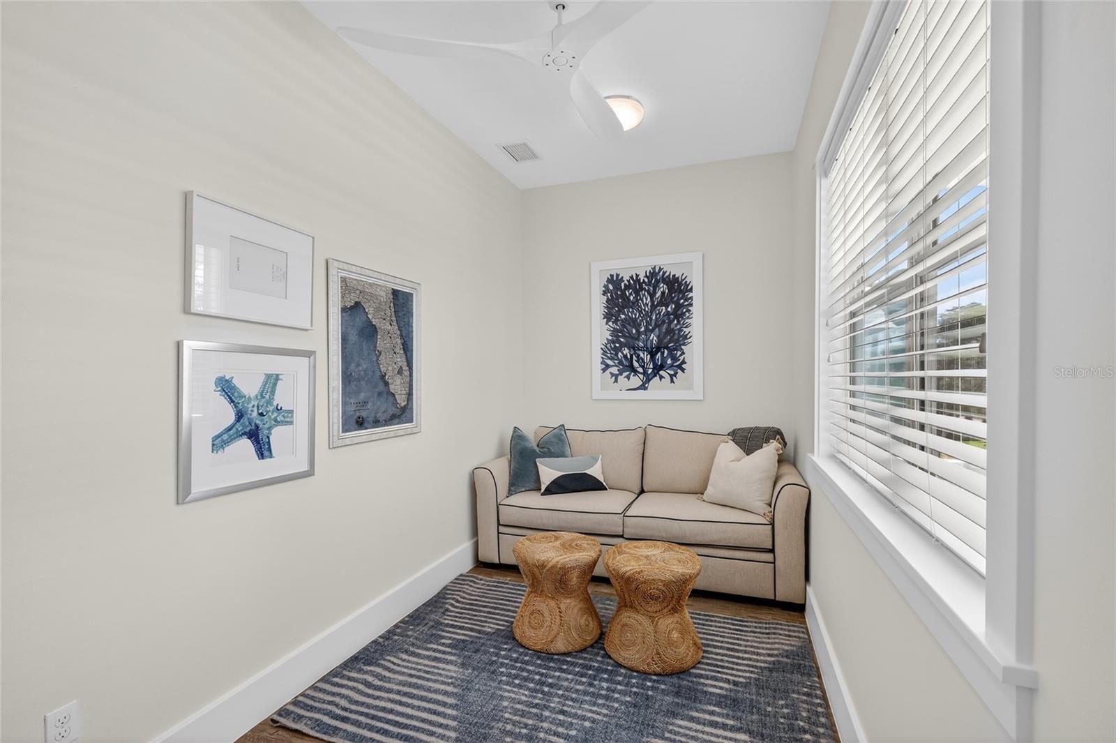 SEABREEZE - Residential