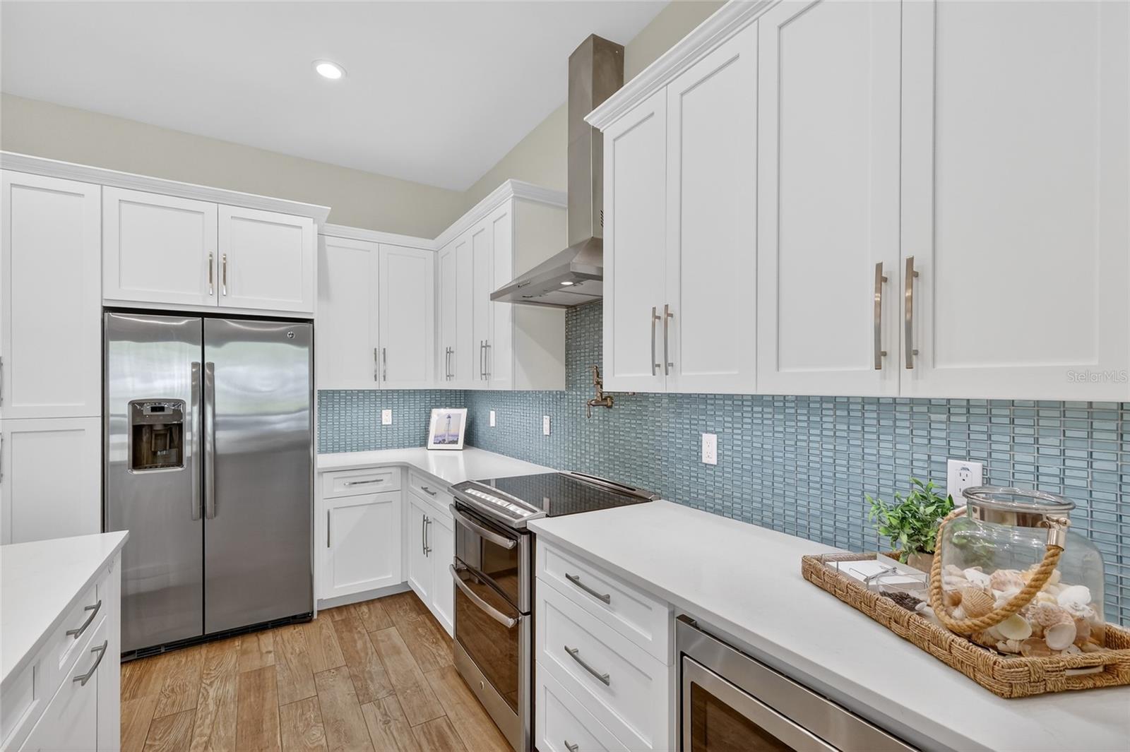 SEABREEZE - Residential