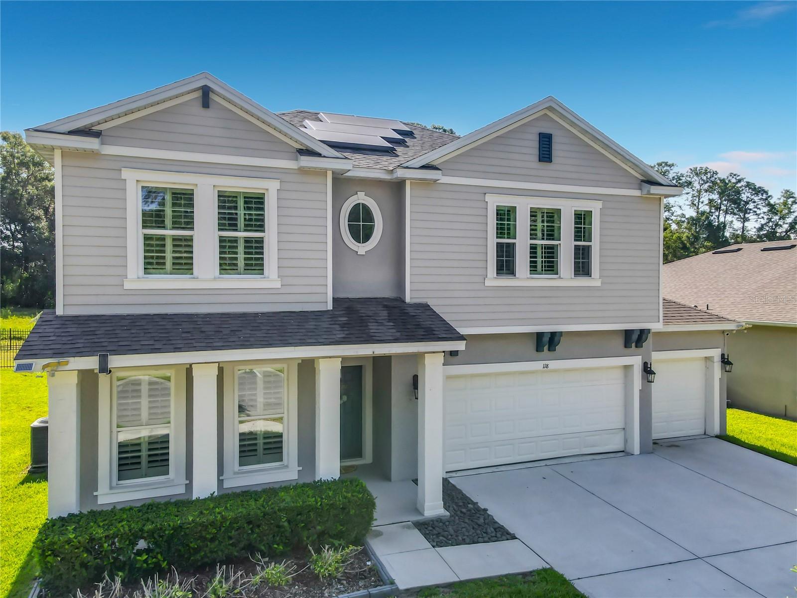118 VICTORIA OAKS BOULEVARD