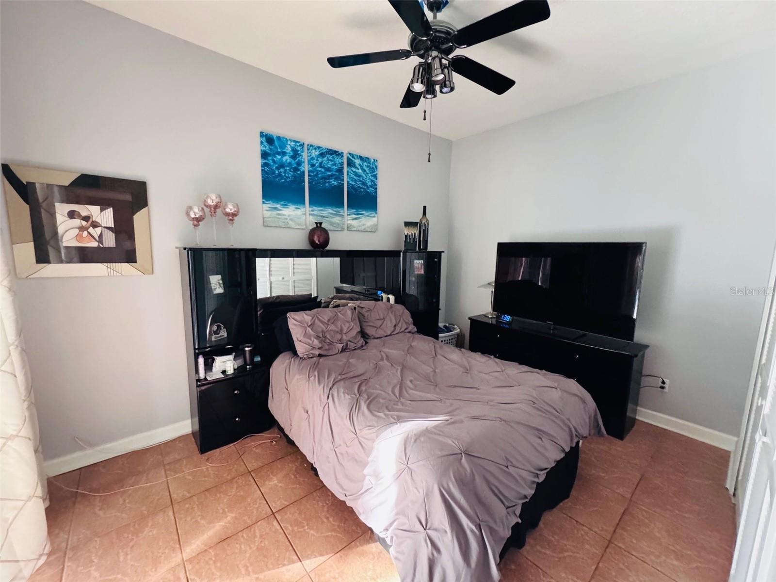 PALM COVE ESTATES - Residential