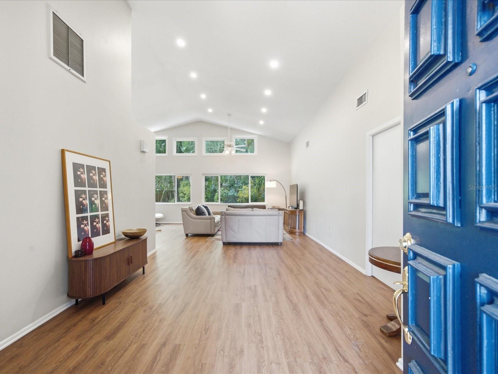 419 WAYFARER COURT