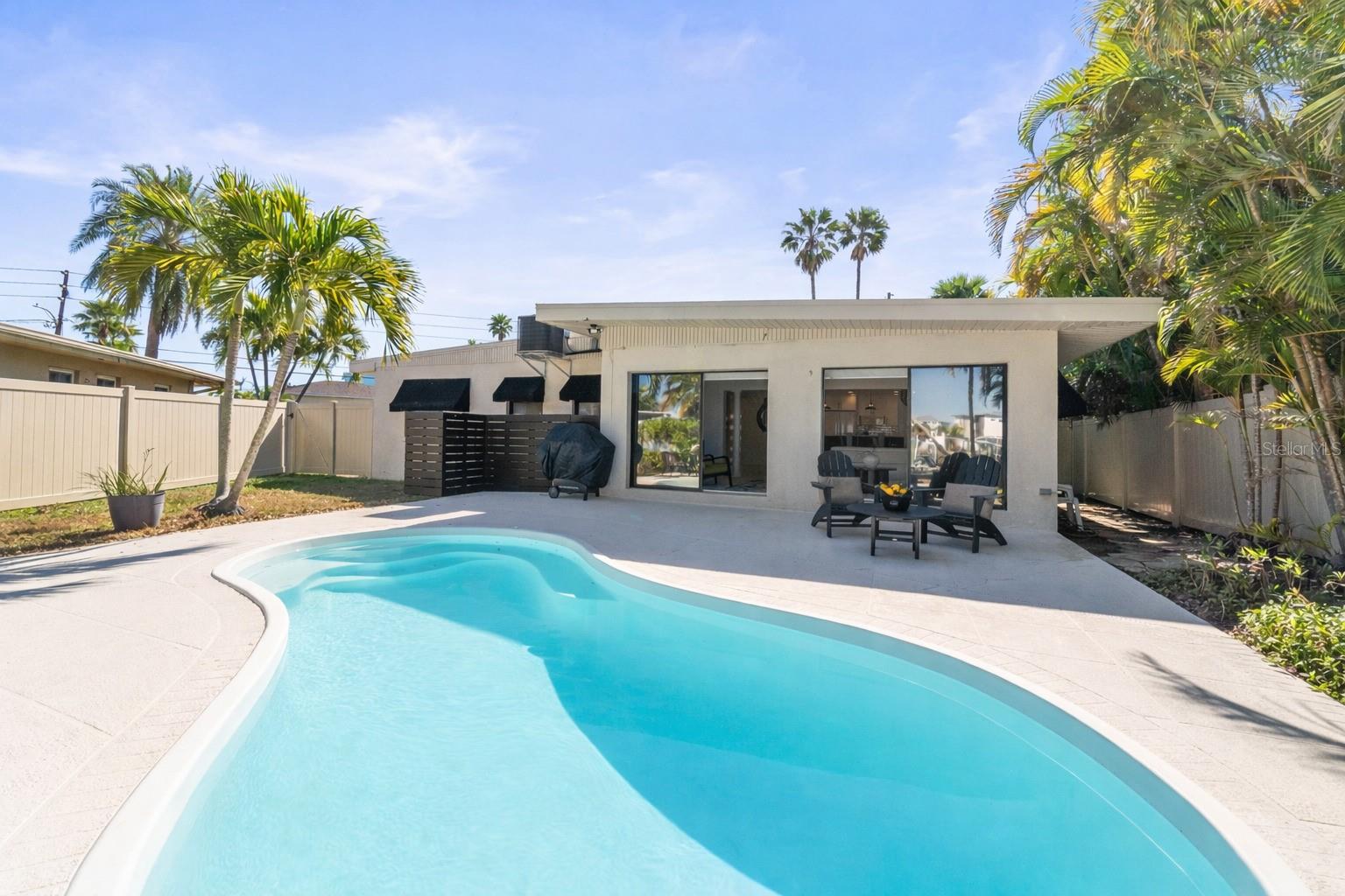 REDINGTON BEACH HOMES 6TH ADD - Residential