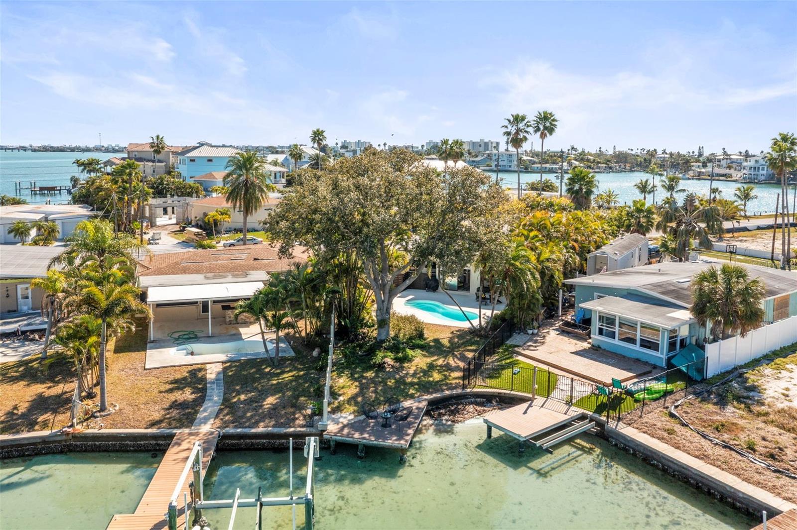 REDINGTON BEACH HOMES 6TH ADD - Residential