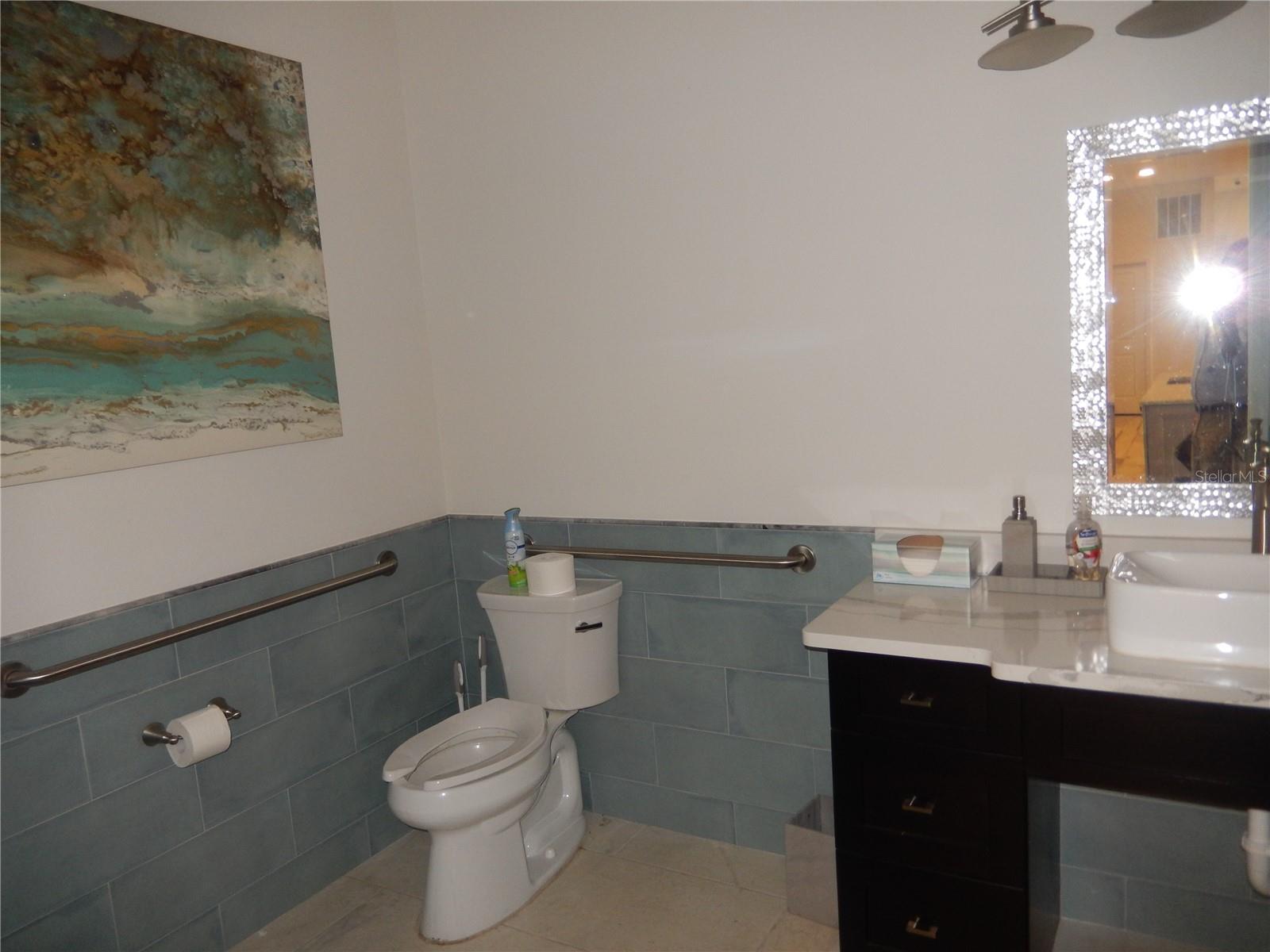 ACREAGE - Commercial Sale