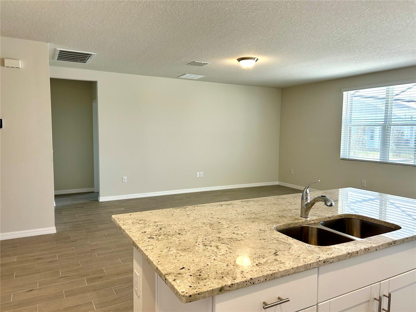 10225 DAYBREAK GLEN