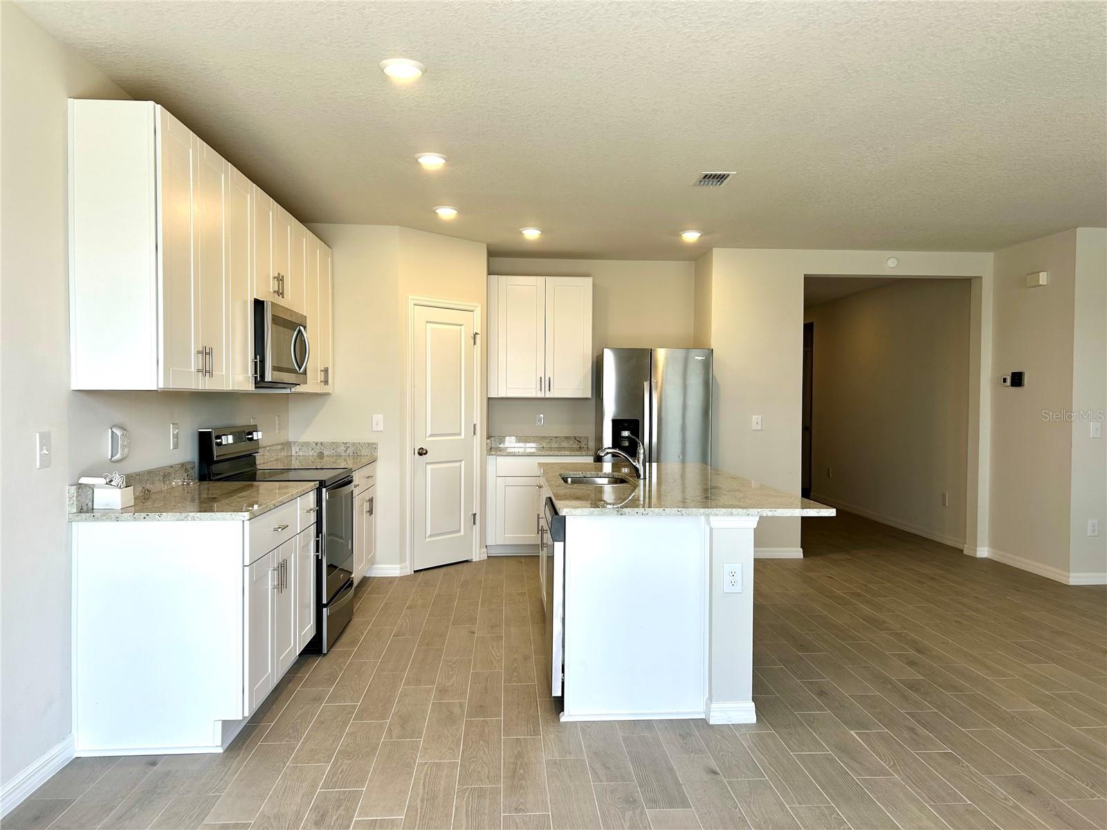 10225 DAYBREAK GLEN
