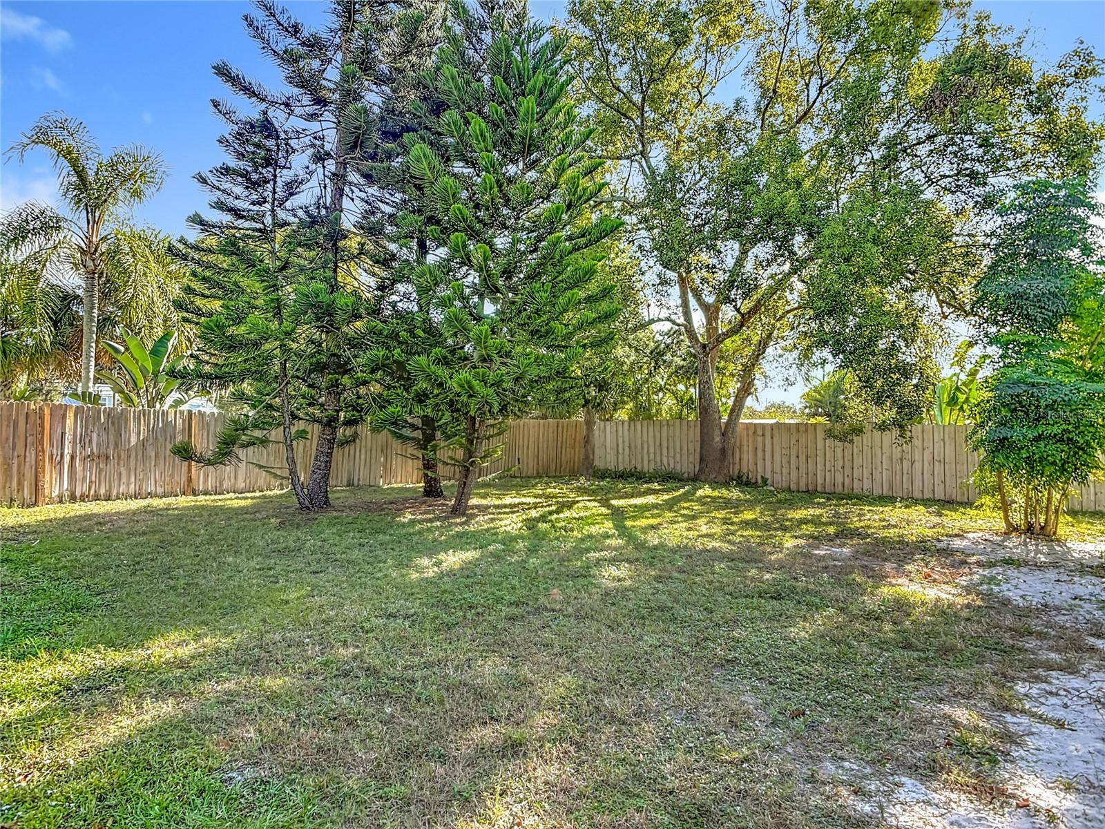 PICKETT GRANT NEW SMYRNA - Residential