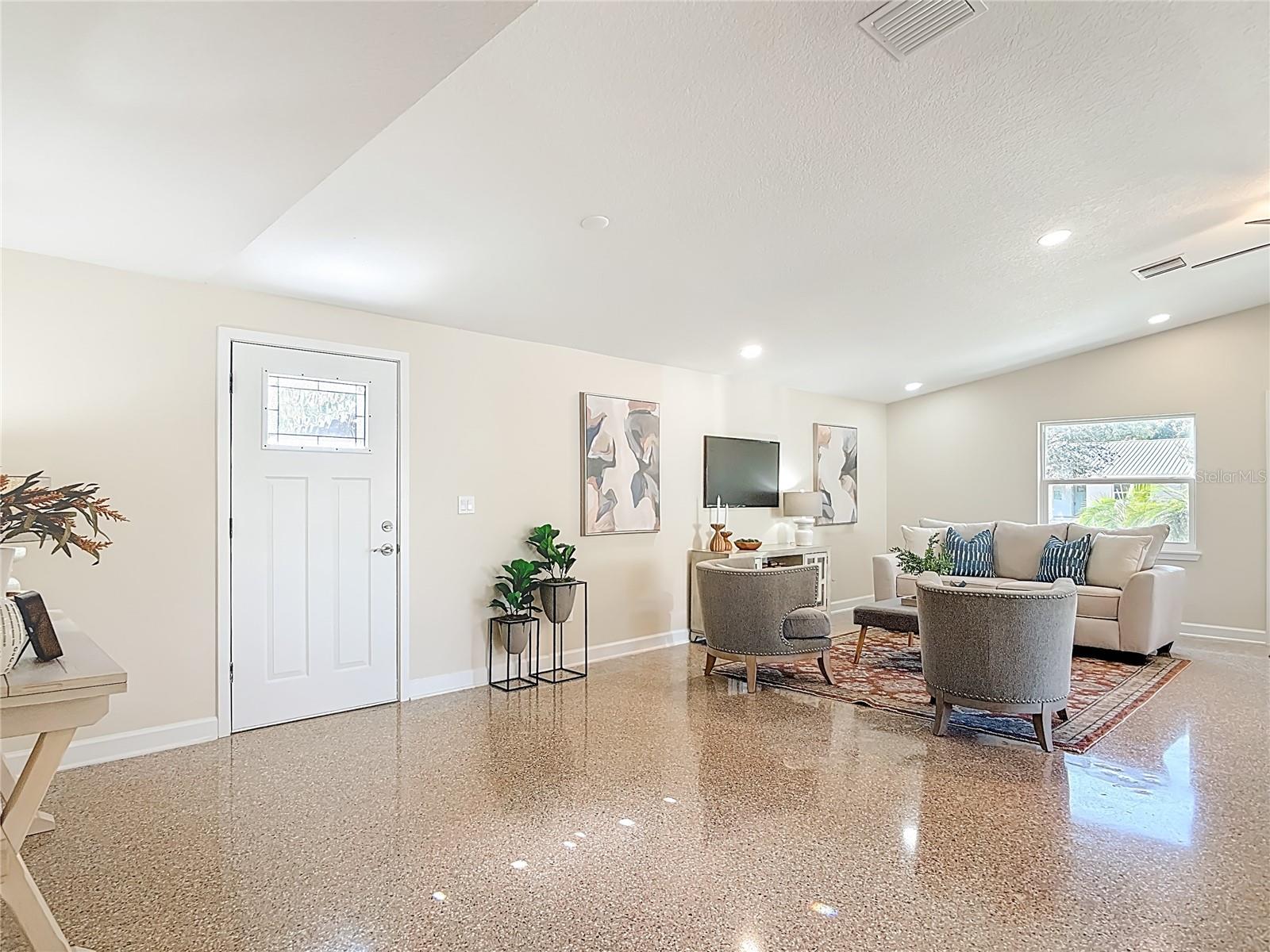 PICKETT GRANT NEW SMYRNA - Residential