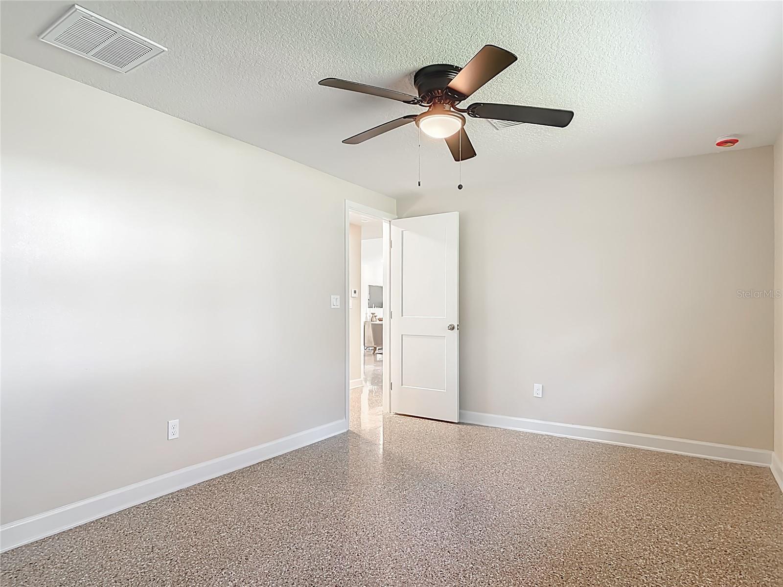 PICKETT GRANT NEW SMYRNA - Residential