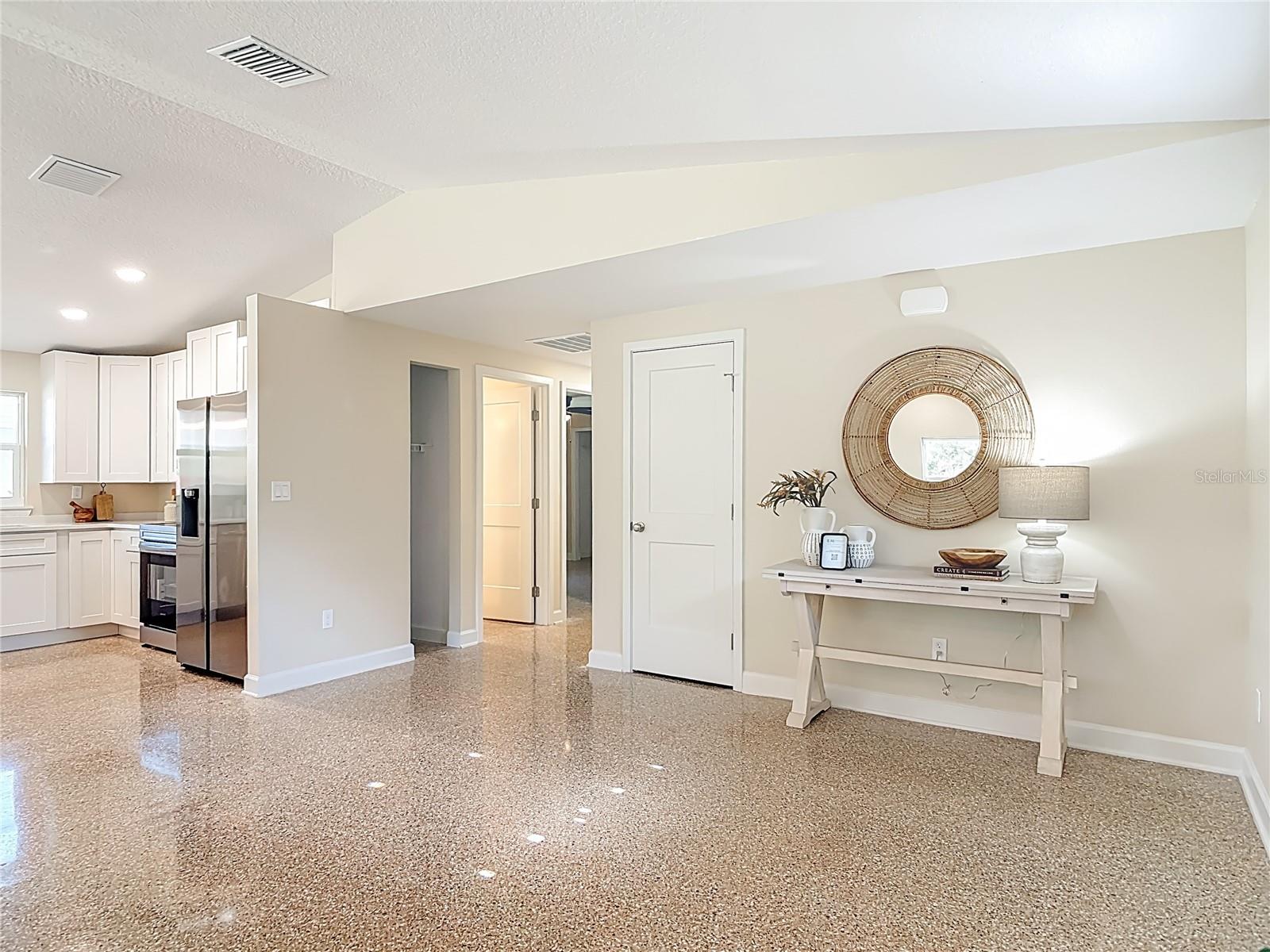 PICKETT GRANT NEW SMYRNA - Residential