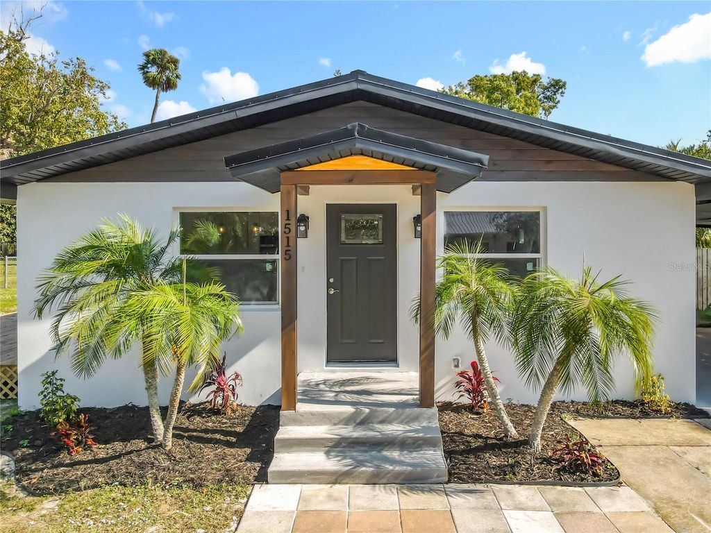 Photo of 1515 Live Oak Street, New Smyrna Beach, FL 32168 (MLS # O6366094)