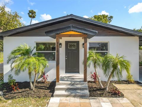 Photo of 1515 Live Oak Street, New Smyrna Beach, FL 32168 (MLS # O6366094)