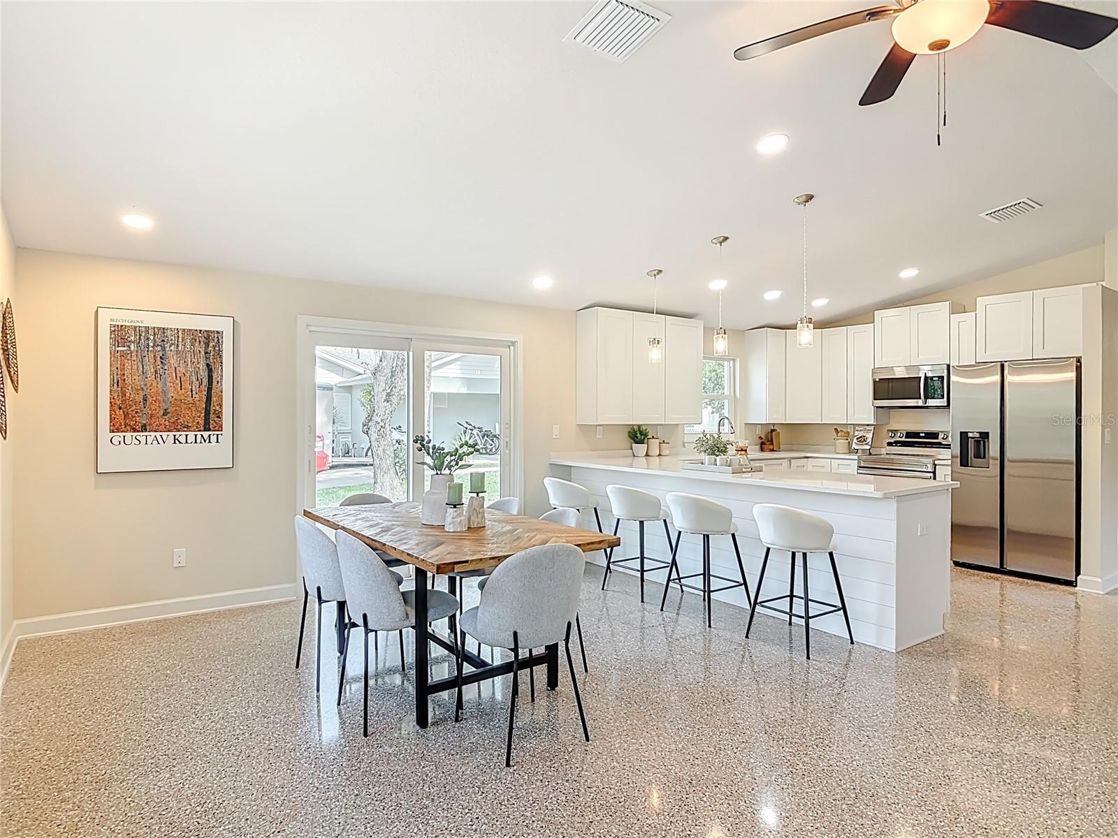 PICKETT GRANT NEW SMYRNA - Residential