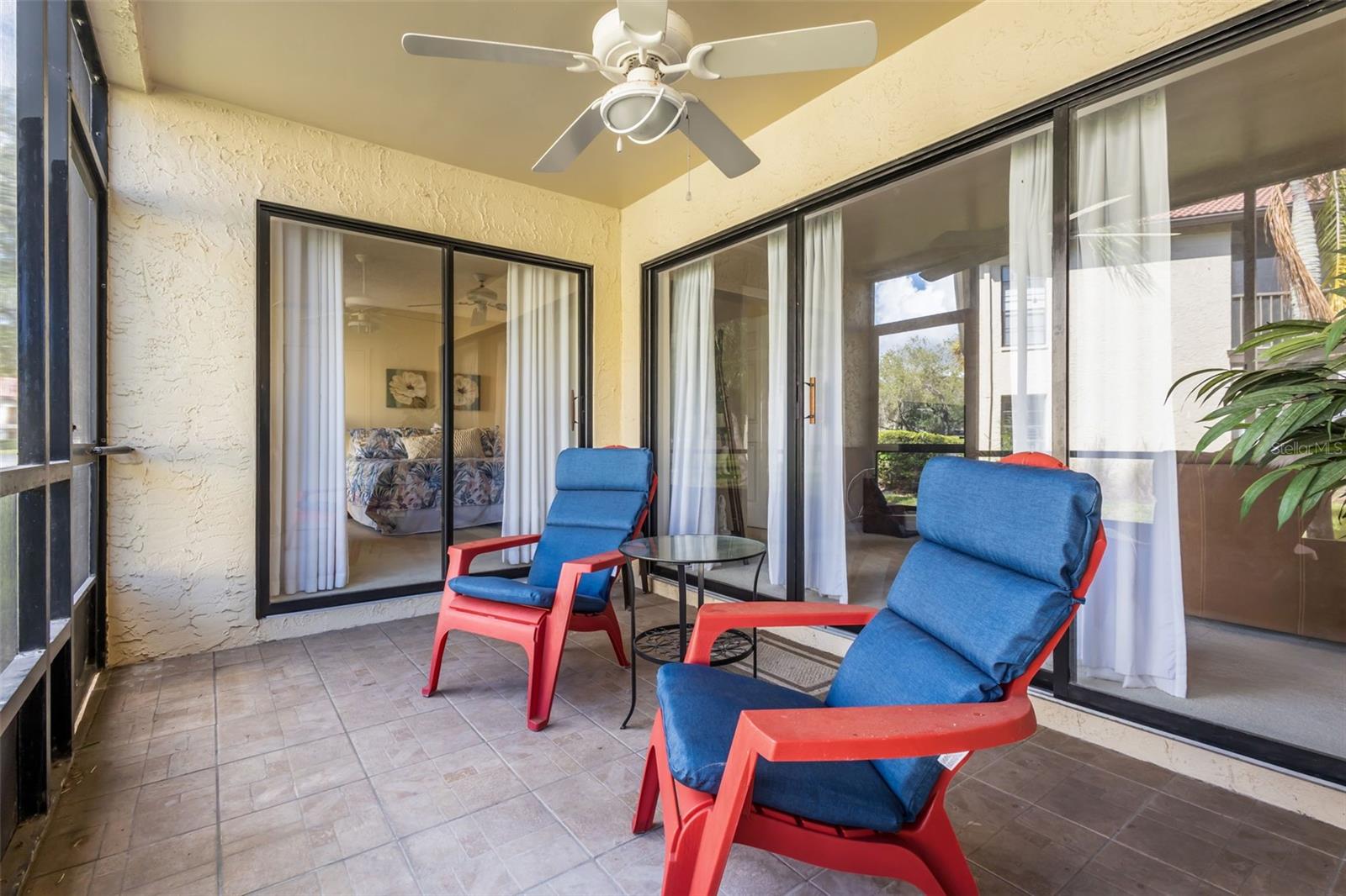 EL PASADO A CONDO - Residential