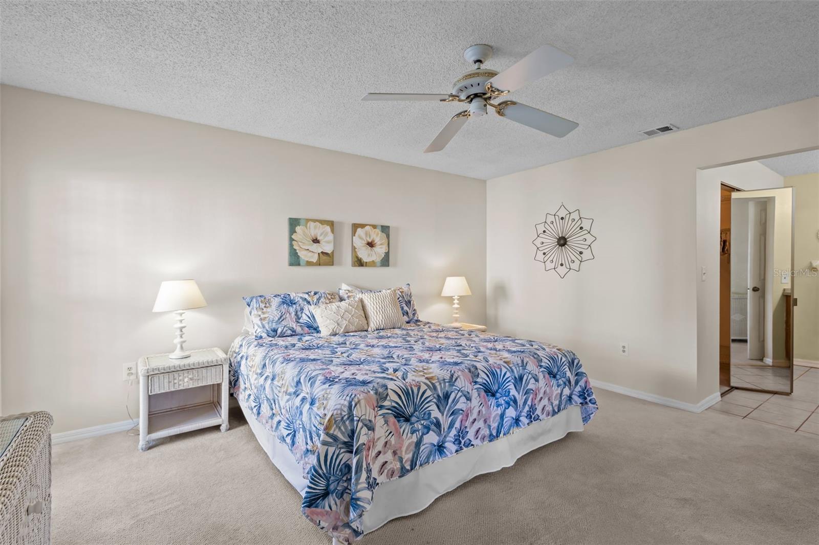 1801 E LAKE ROAD 18B