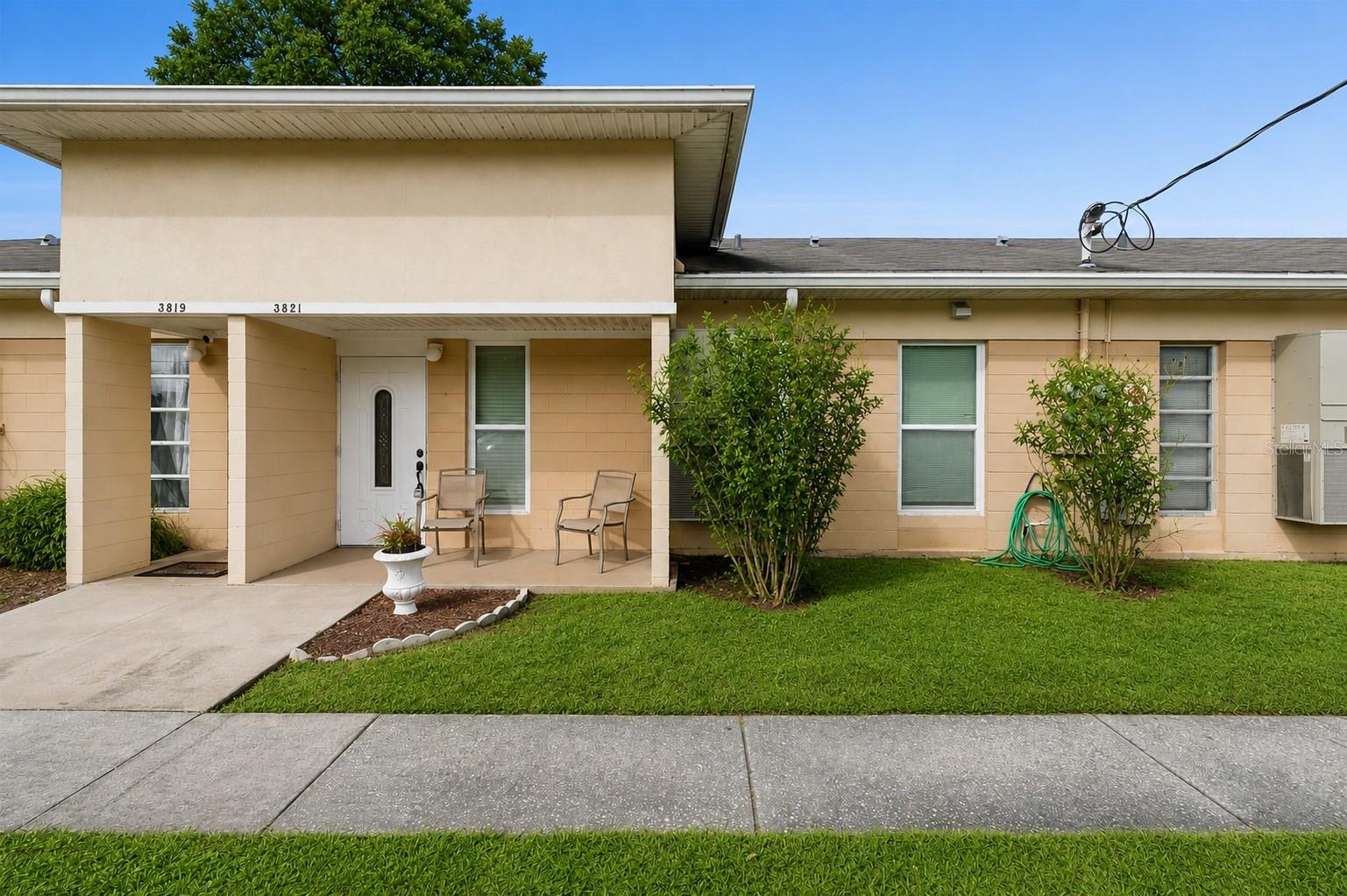 Photo 1 of 34 — 3821 CLUB CIRCLE, LAKE WALES, FL 33898