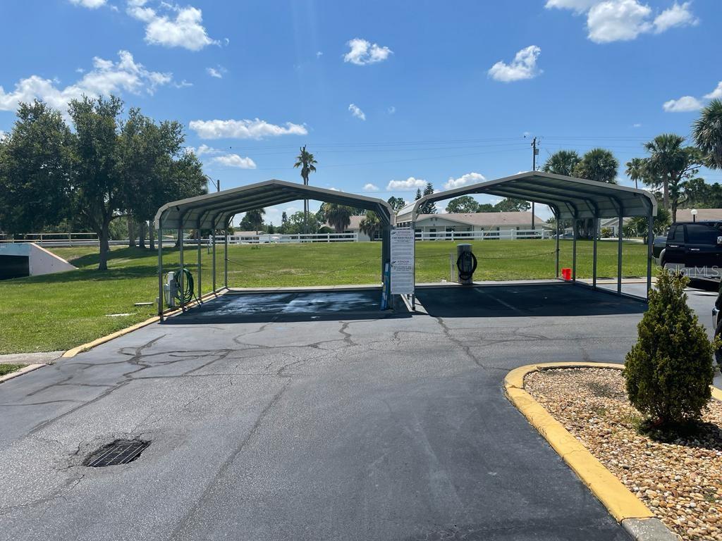 LAKESHORE CLUB - Residential