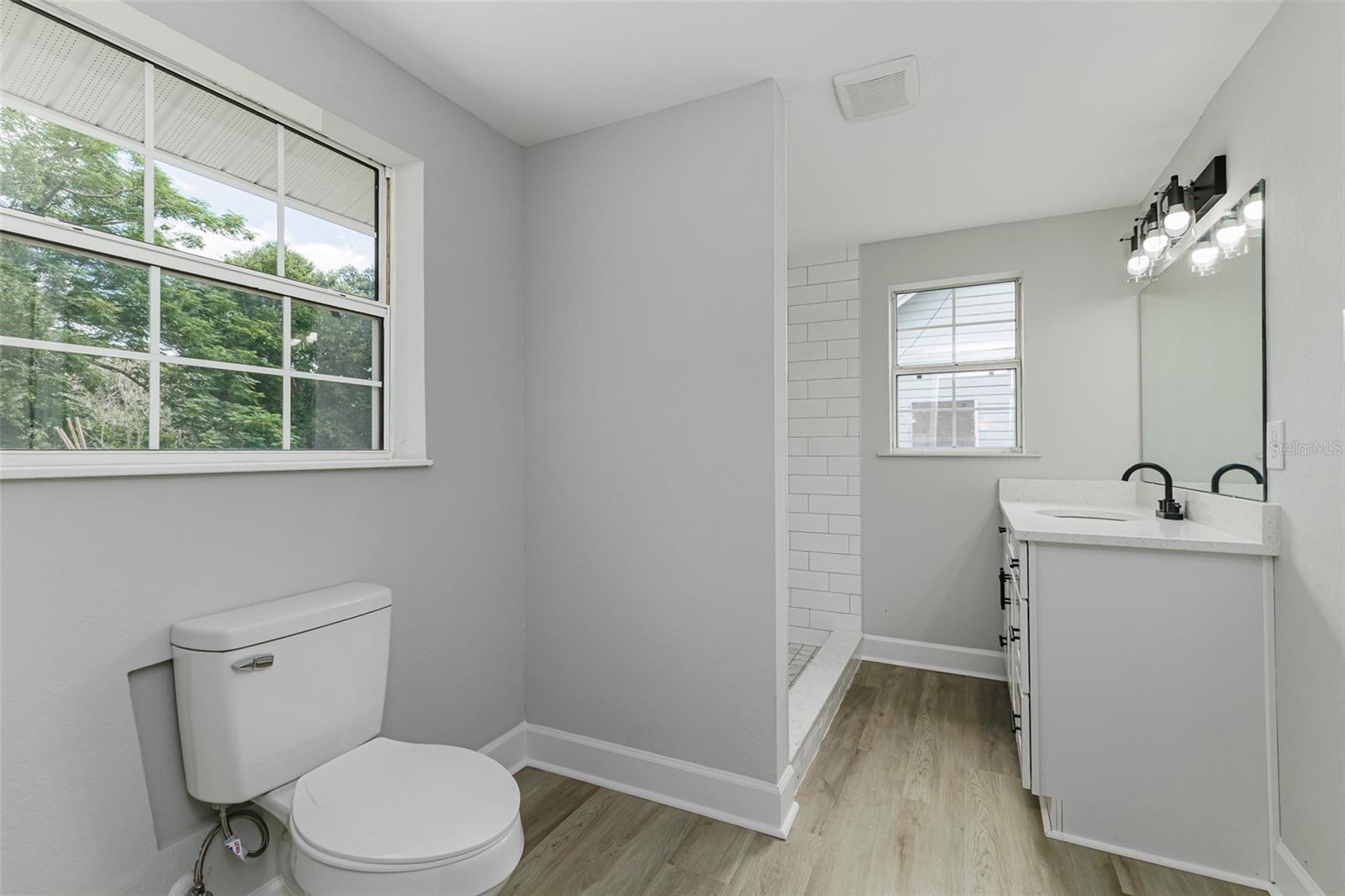 TWIN LAKE PARK RESUB - Residential