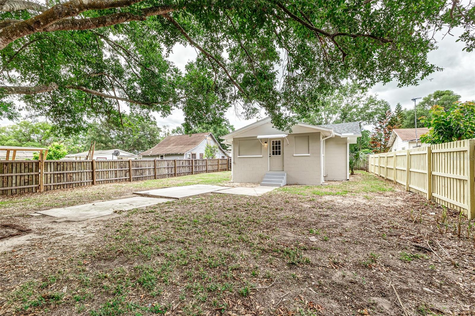 TWIN LAKE PARK RESUB - Residential