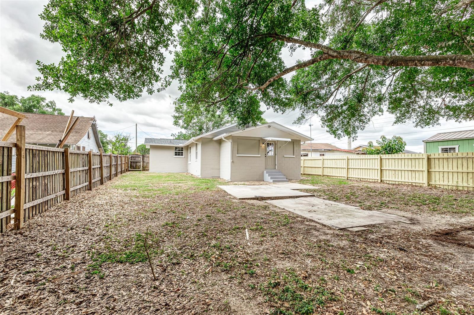 TWIN LAKE PARK RESUB - Residential