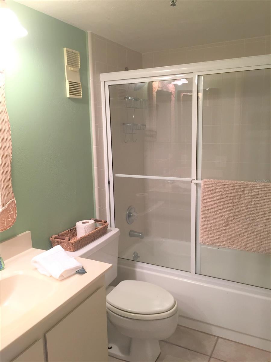 Club Oceania Condo Ph 01 & 02 - Residential Lease