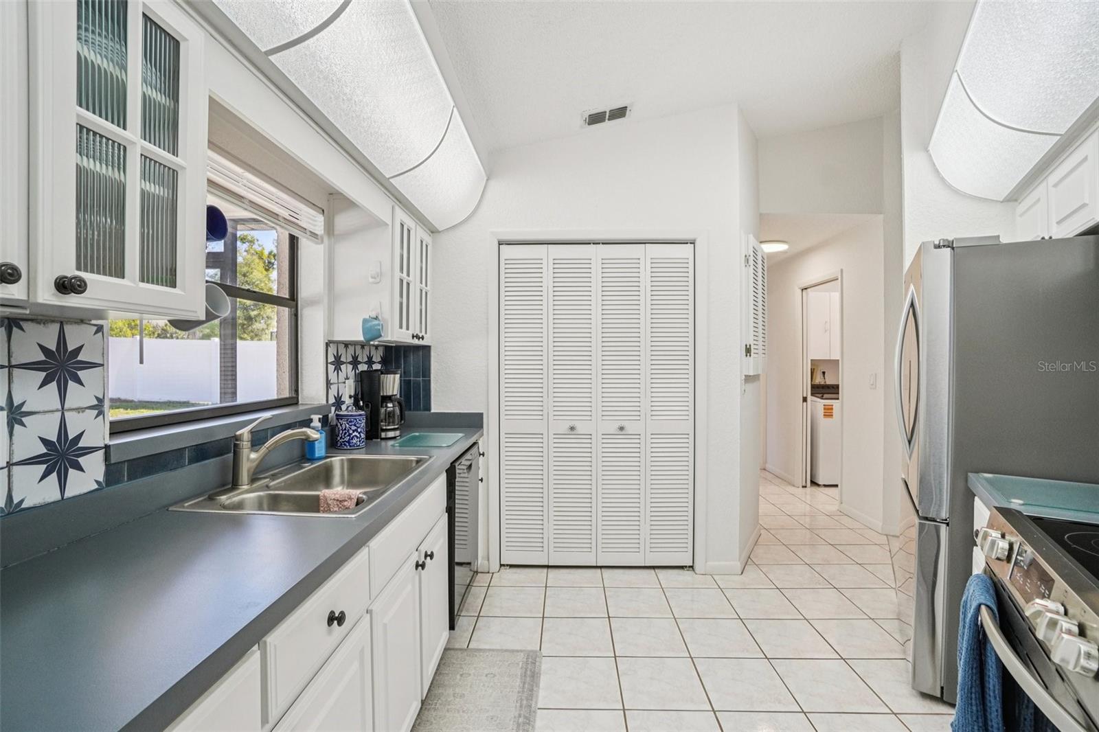 SPRING HILL UNIT 18 - Residential