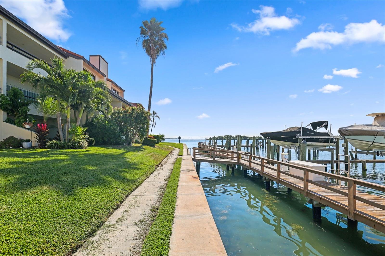 VILLAGE AT TIERRA VERDE CONDO - Residential