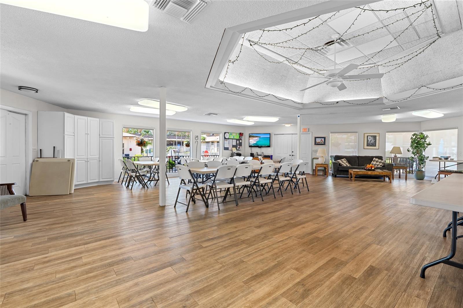 VILLAS DE GOLF CONDO - Residential