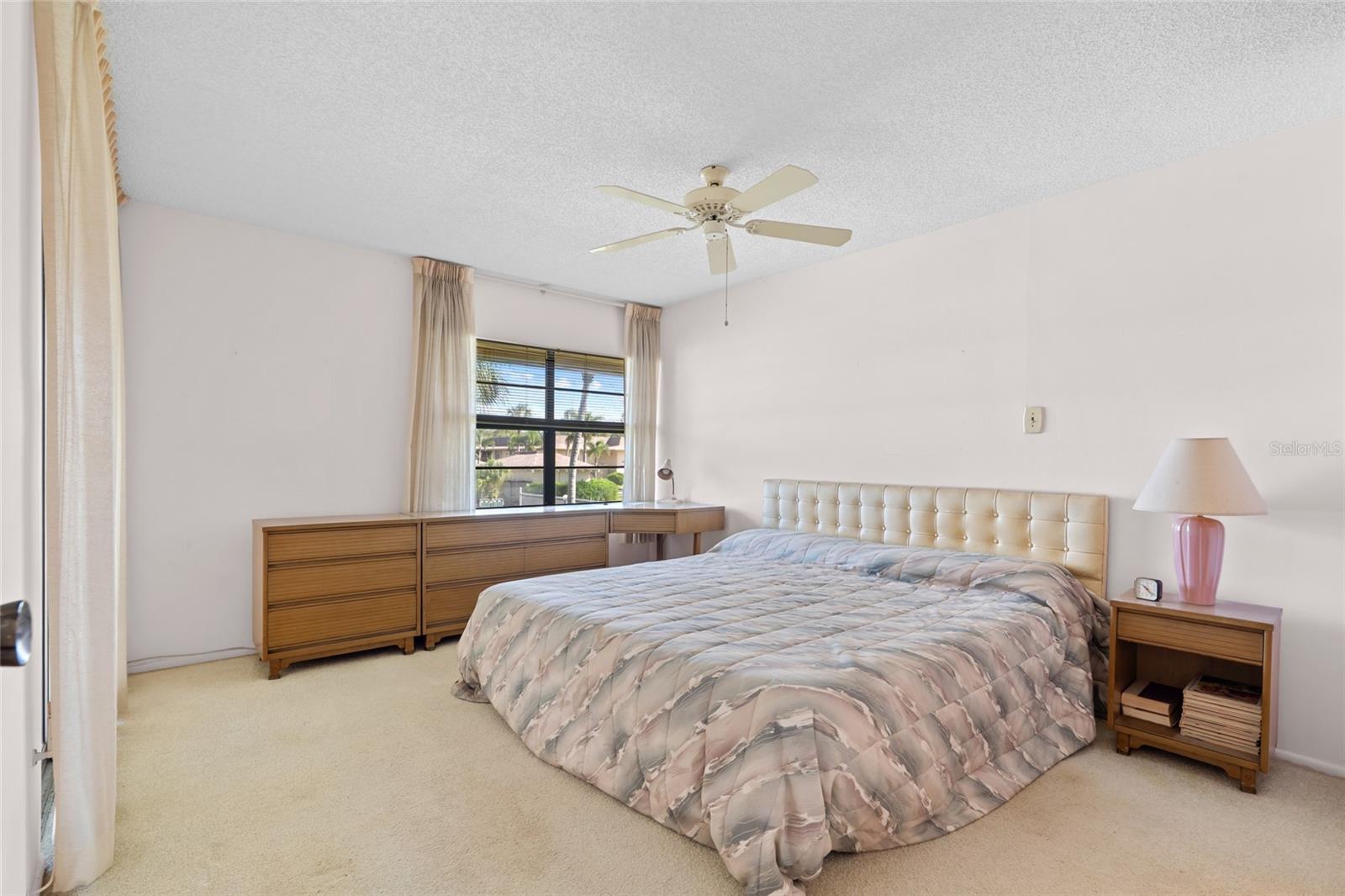VILLAS DE GOLF CONDO - Residential